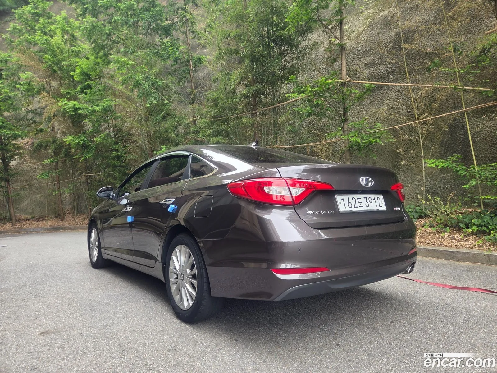 Hyundai LF Sonata 2016 — 16