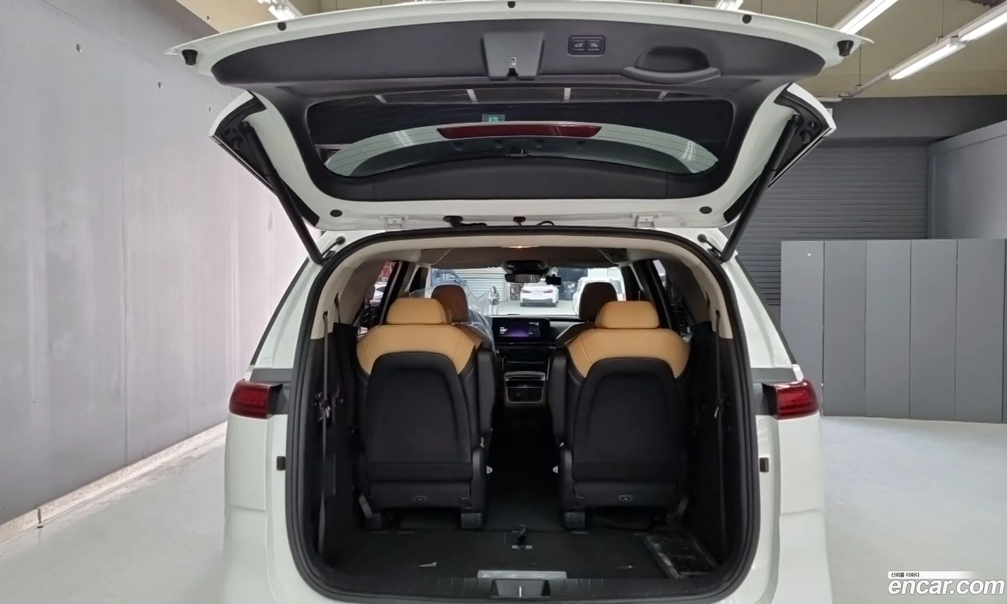 Kia Carnival 2022 — 12