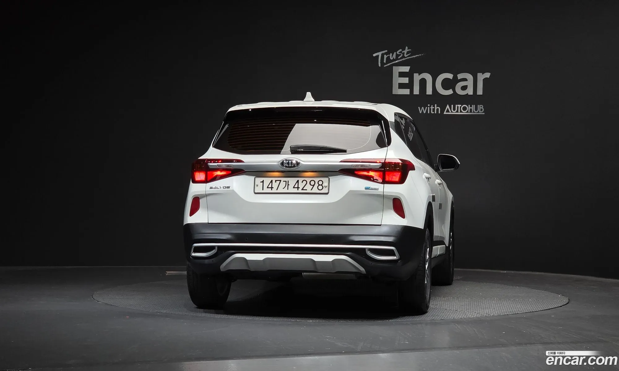 Kia Seltos 2020 KNAEU815GLK106351 — 11