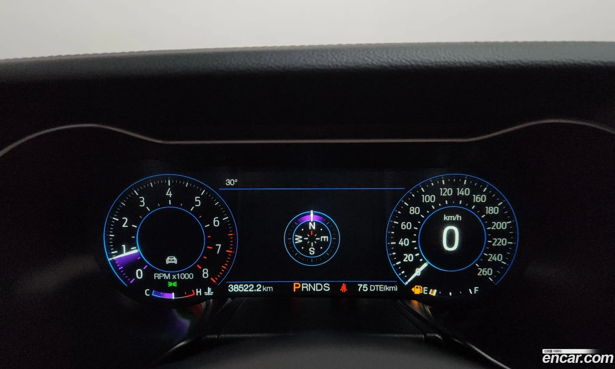 Ford Mustang 2019 1FA6P8TH2K5137801 — 17