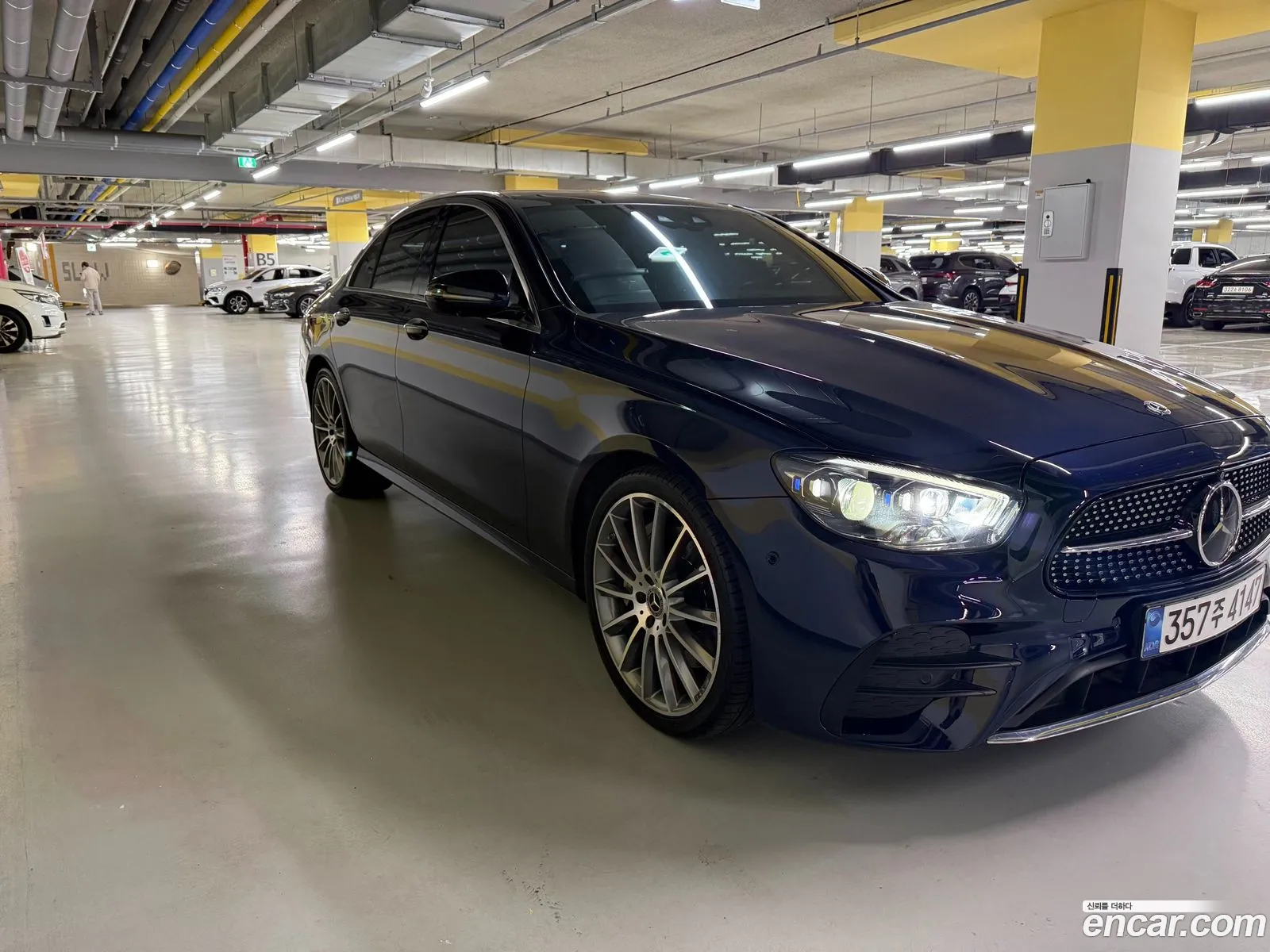 Mercedes-Benz E-Class W213 2021 — 18