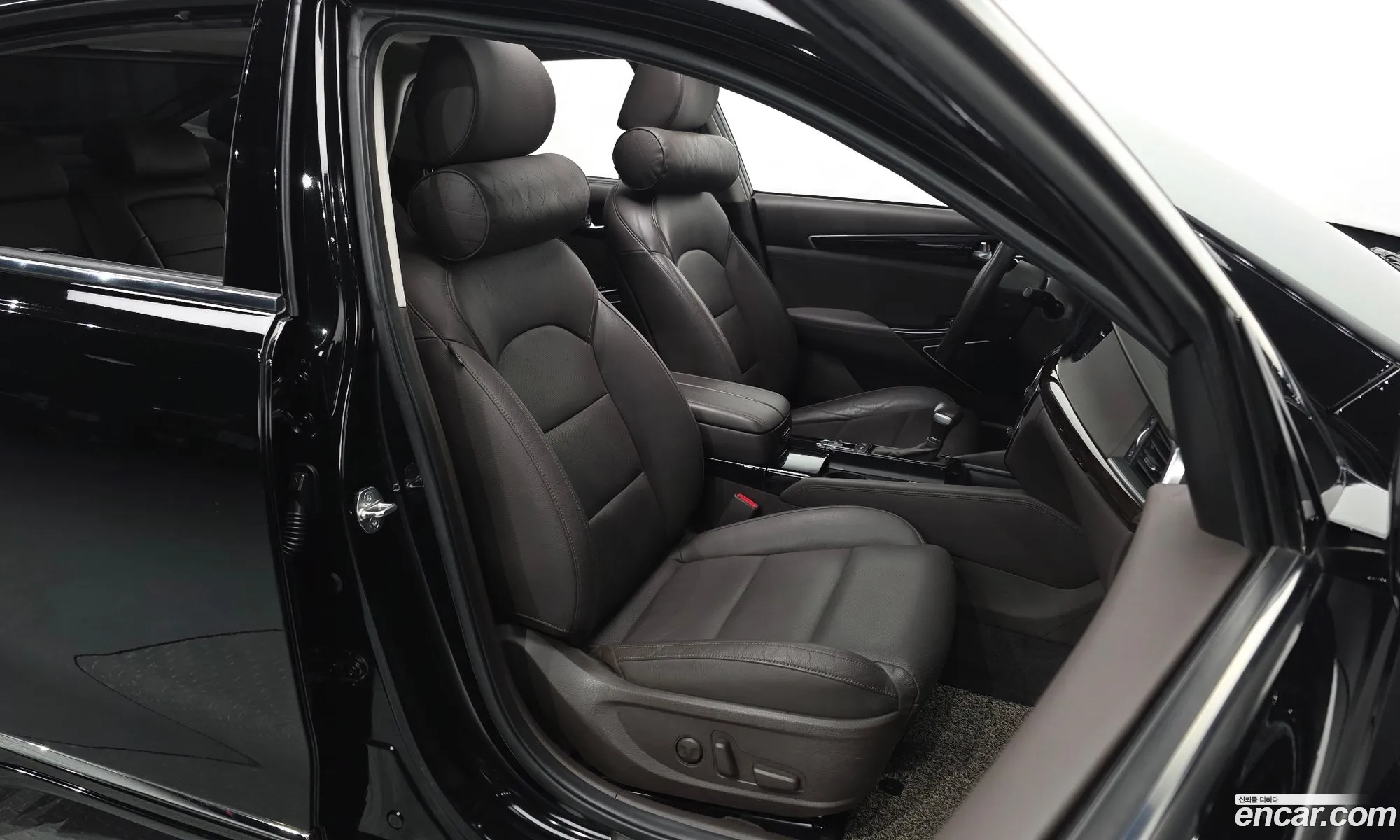 Kia K7 Hybrid 2019 — 27