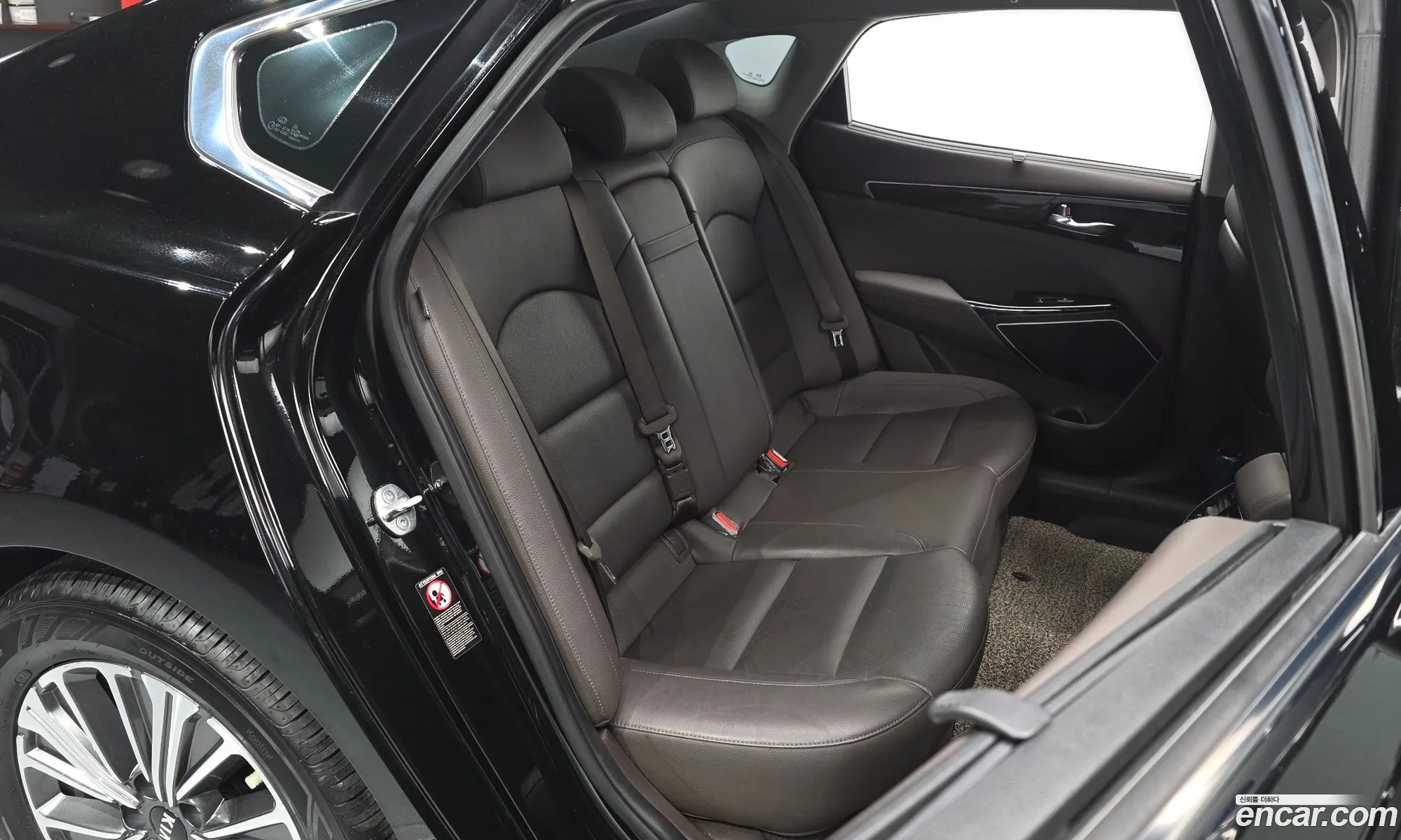 Kia K7 Hybrid 2019 — 21