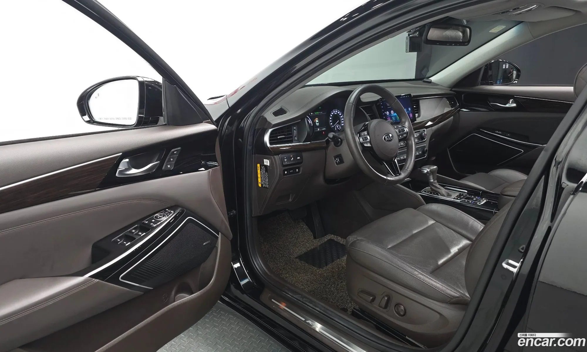 Kia K7 Hybrid 2019 — 25