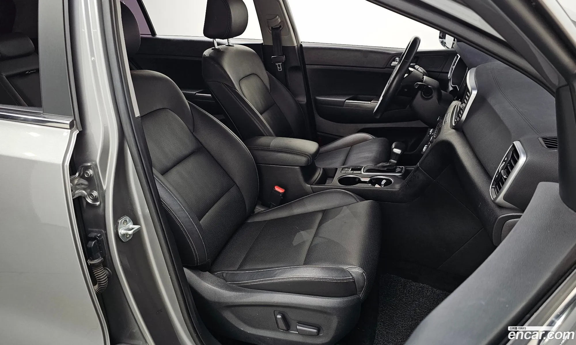 Kia Sportage the Bold 2020 KNAP681ABLK872017 — 14