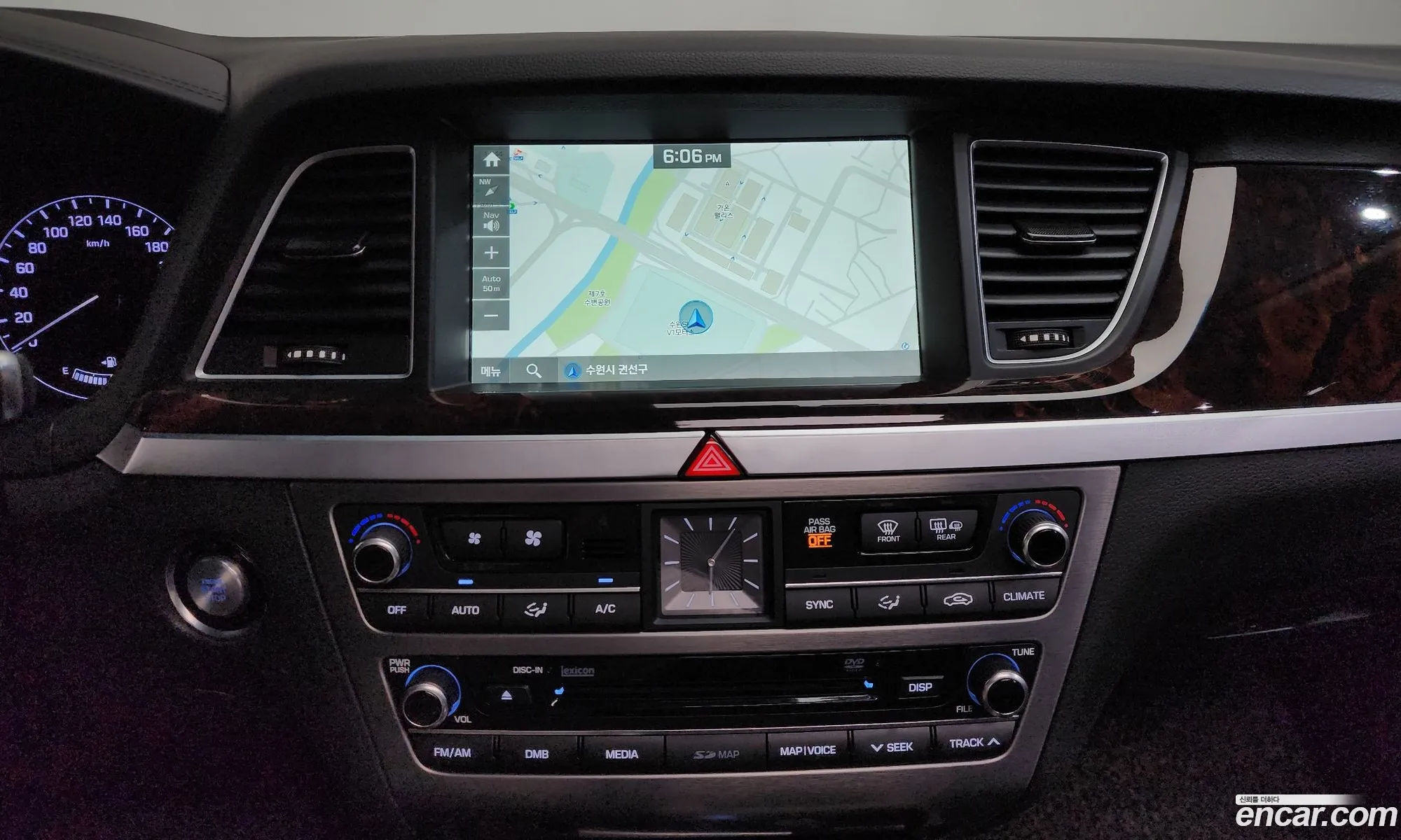 Hyundai Genesis DH 2016 — 6