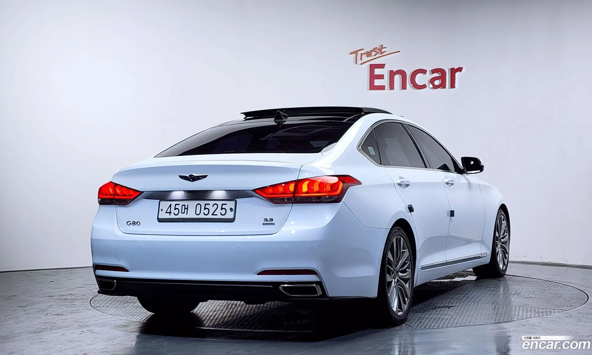 Hyundai Genesis DH 2016 — 25