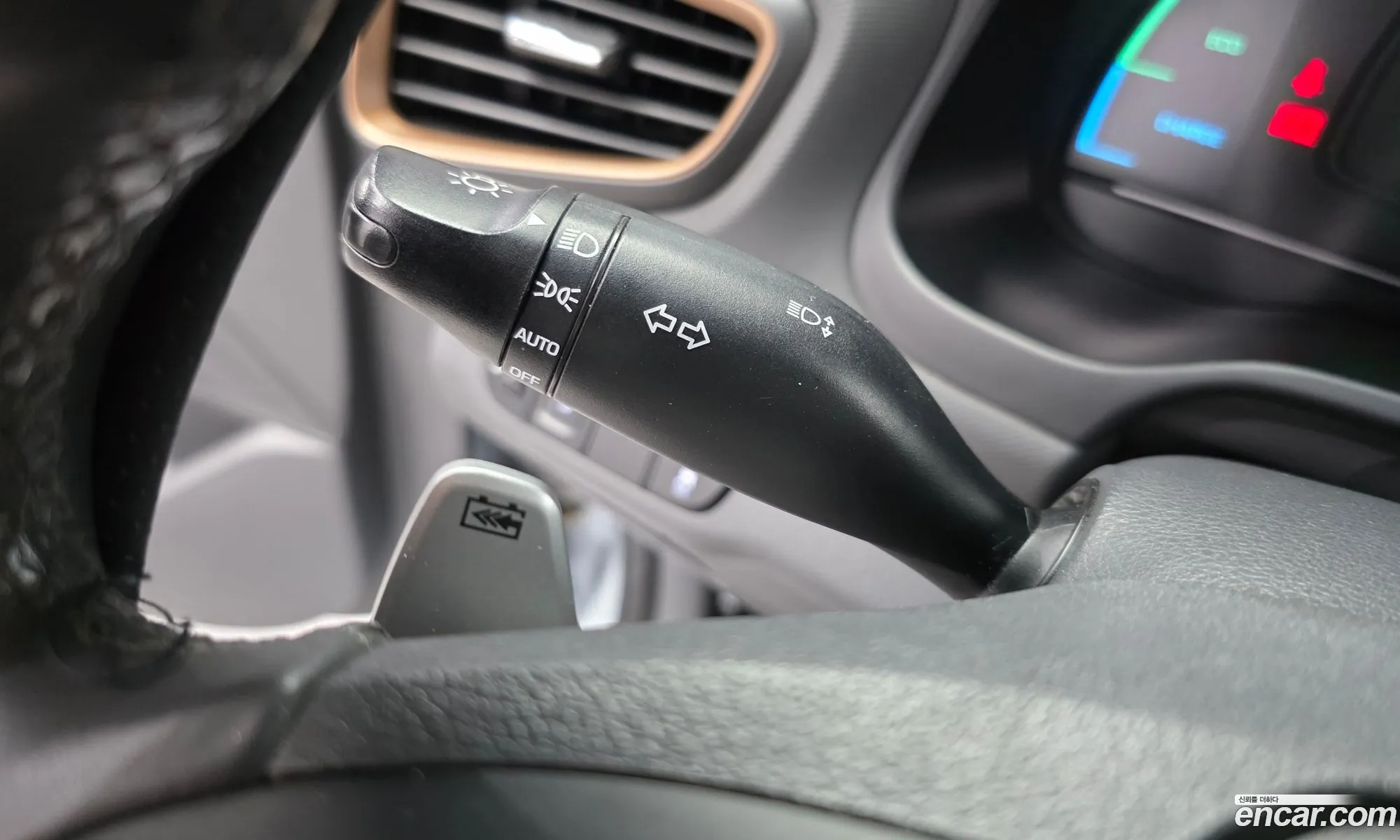 Hyundai Ioniq Electric 2016 — 13