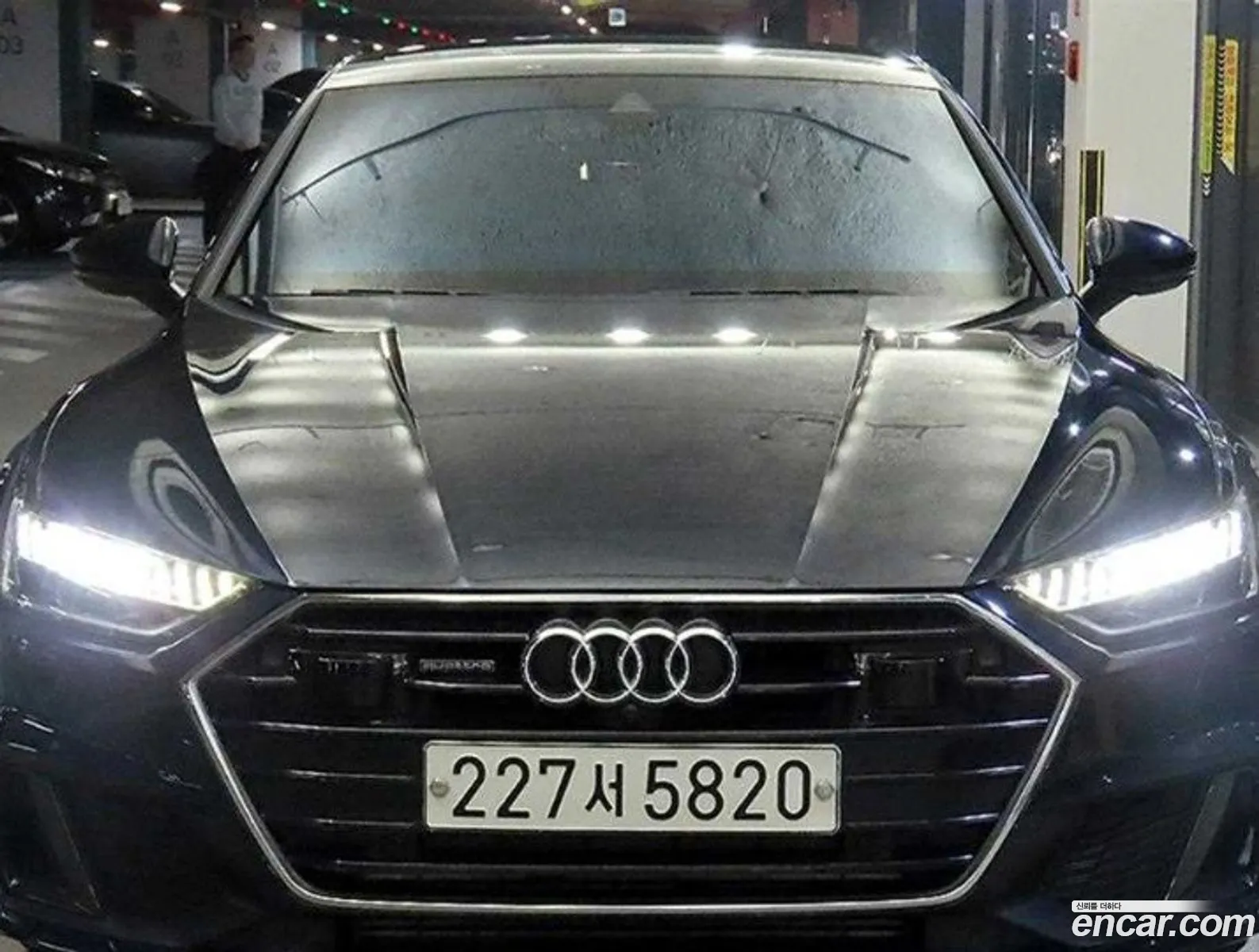Audi A7 2020 — 7