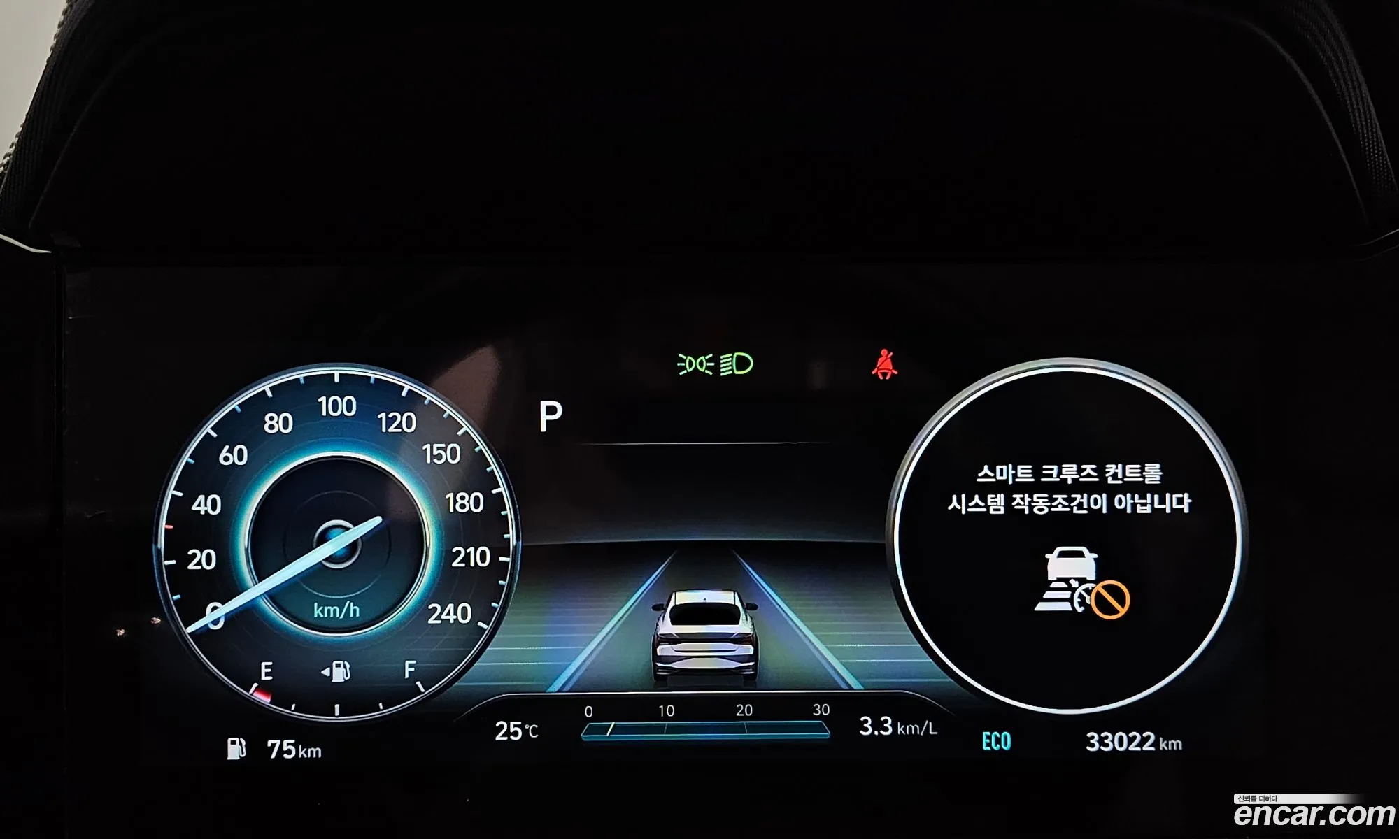 Hyundai Elantra 2022 — 17