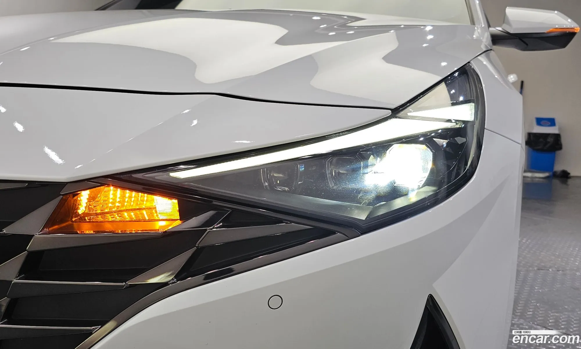 Hyundai Elantra 2022 — 25
