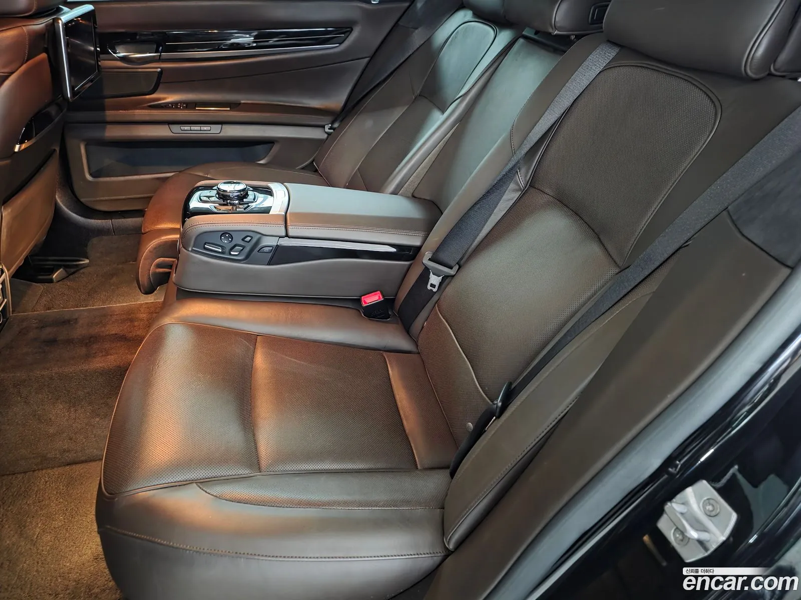 BMW 7 Series 2014 — 9