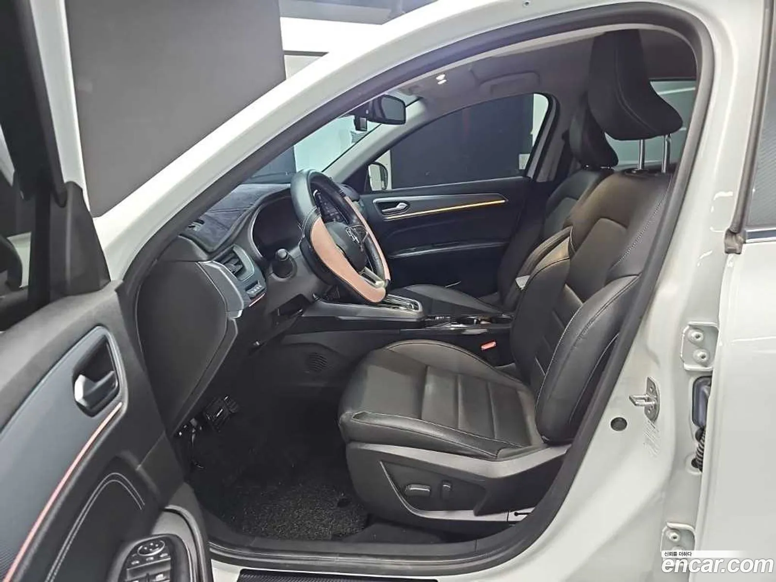 Renault Korea (Samsung) XM3 2020 — 6