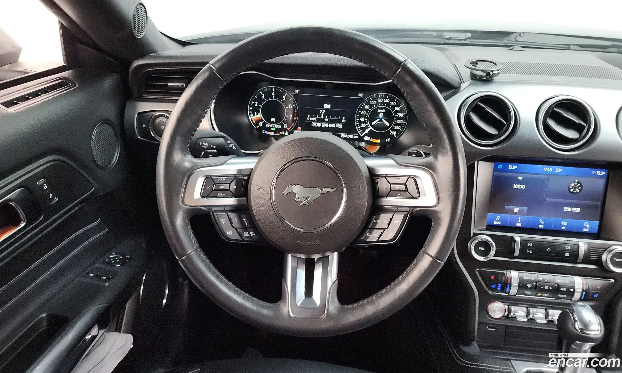 Ford Mustang 2021 — 10