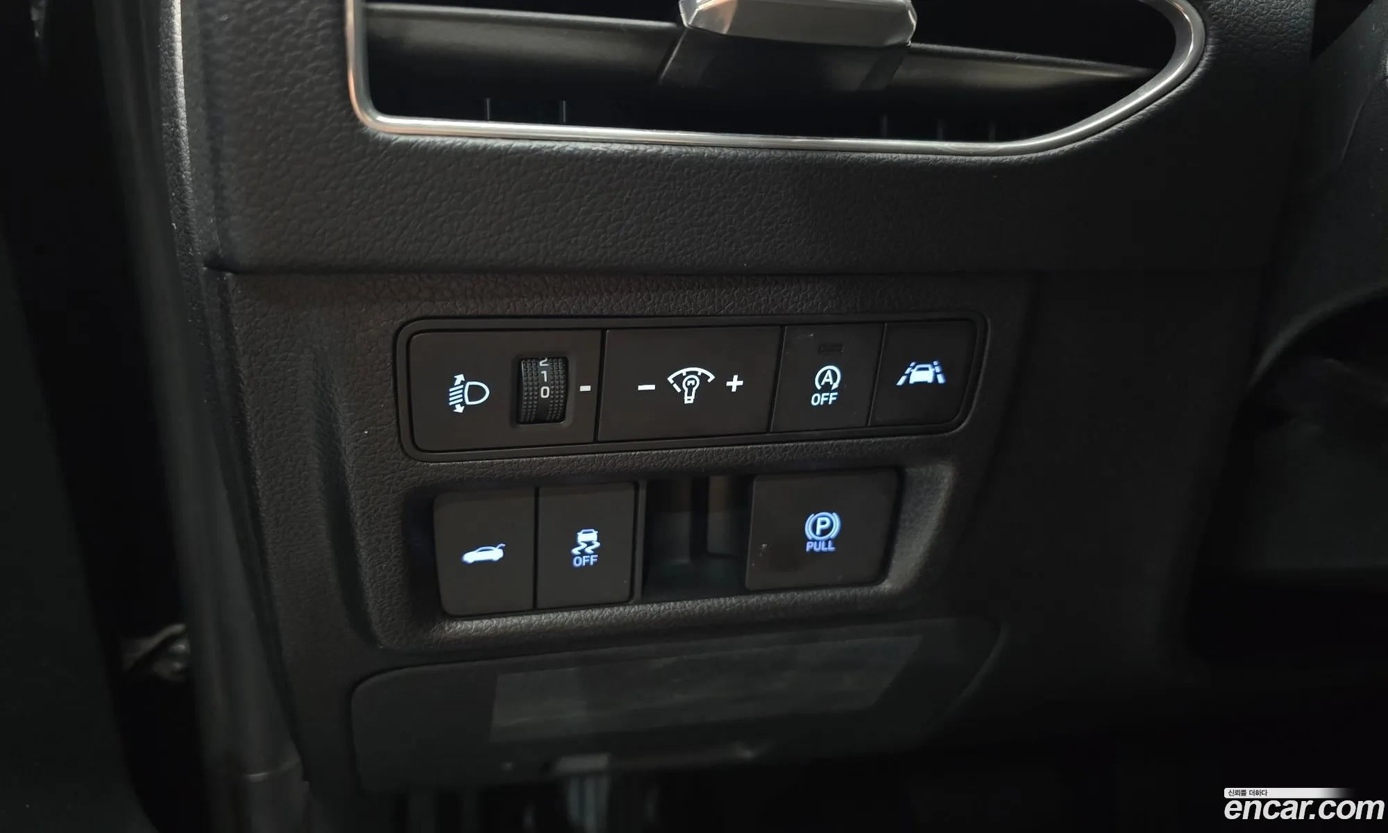 Hyundai Sonata 2020 KMHL141EBMA111913 — 17
