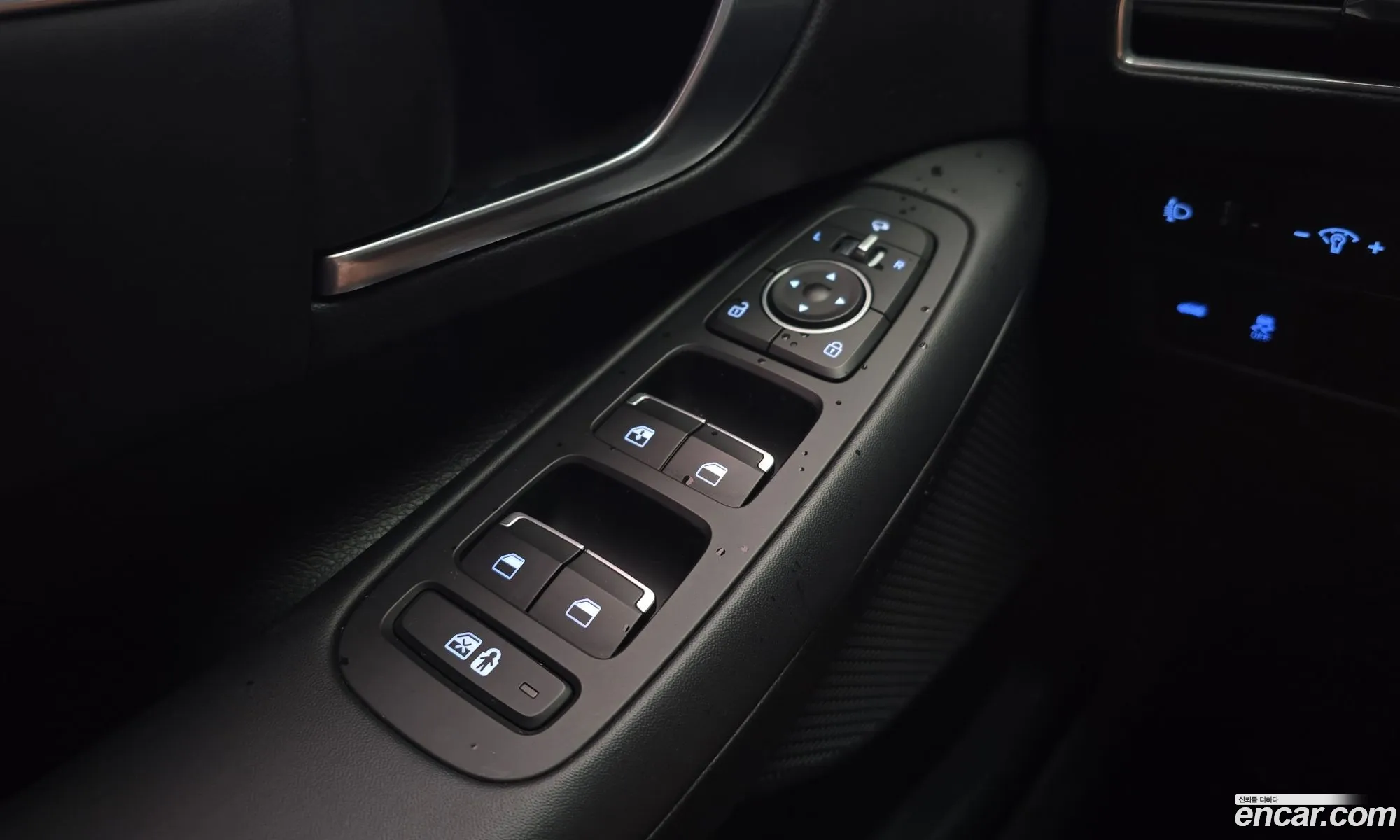 Hyundai Sonata 2020 KMHL141EBMA111913 — 13