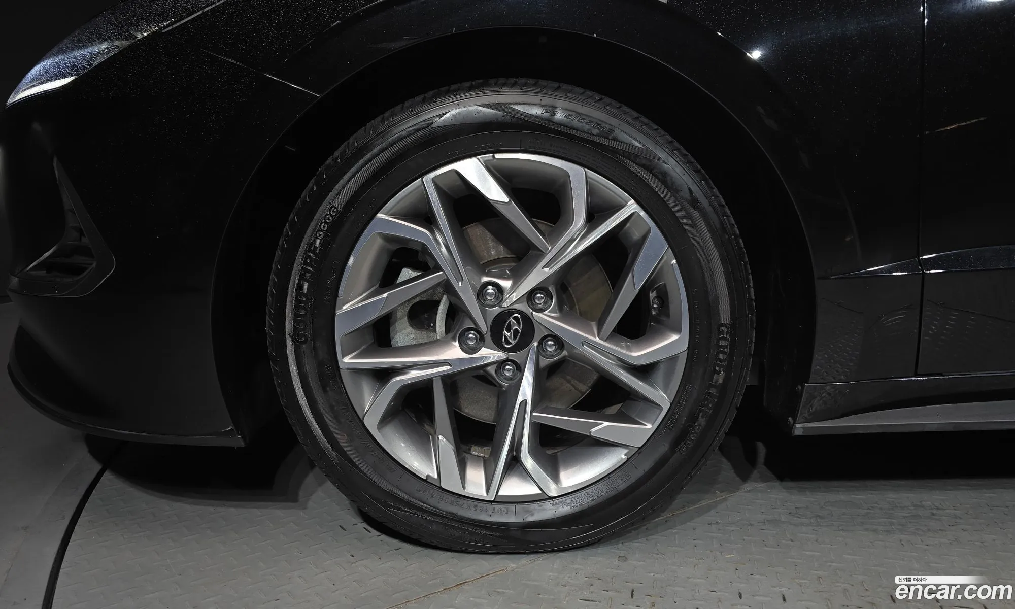 Hyundai Sonata 2020 KMHL141EBMA111913 — 15