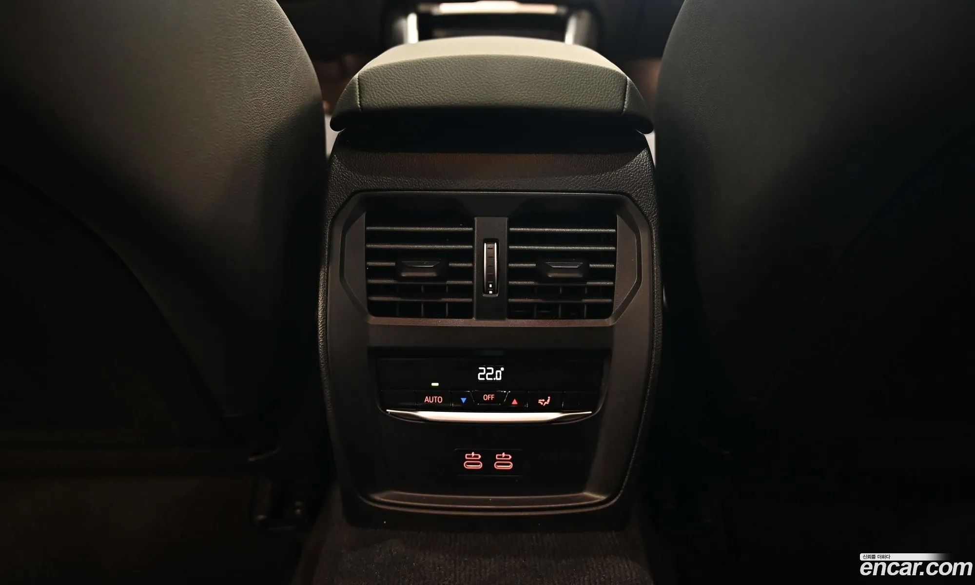 BMW 3 Series 2025 — 9
