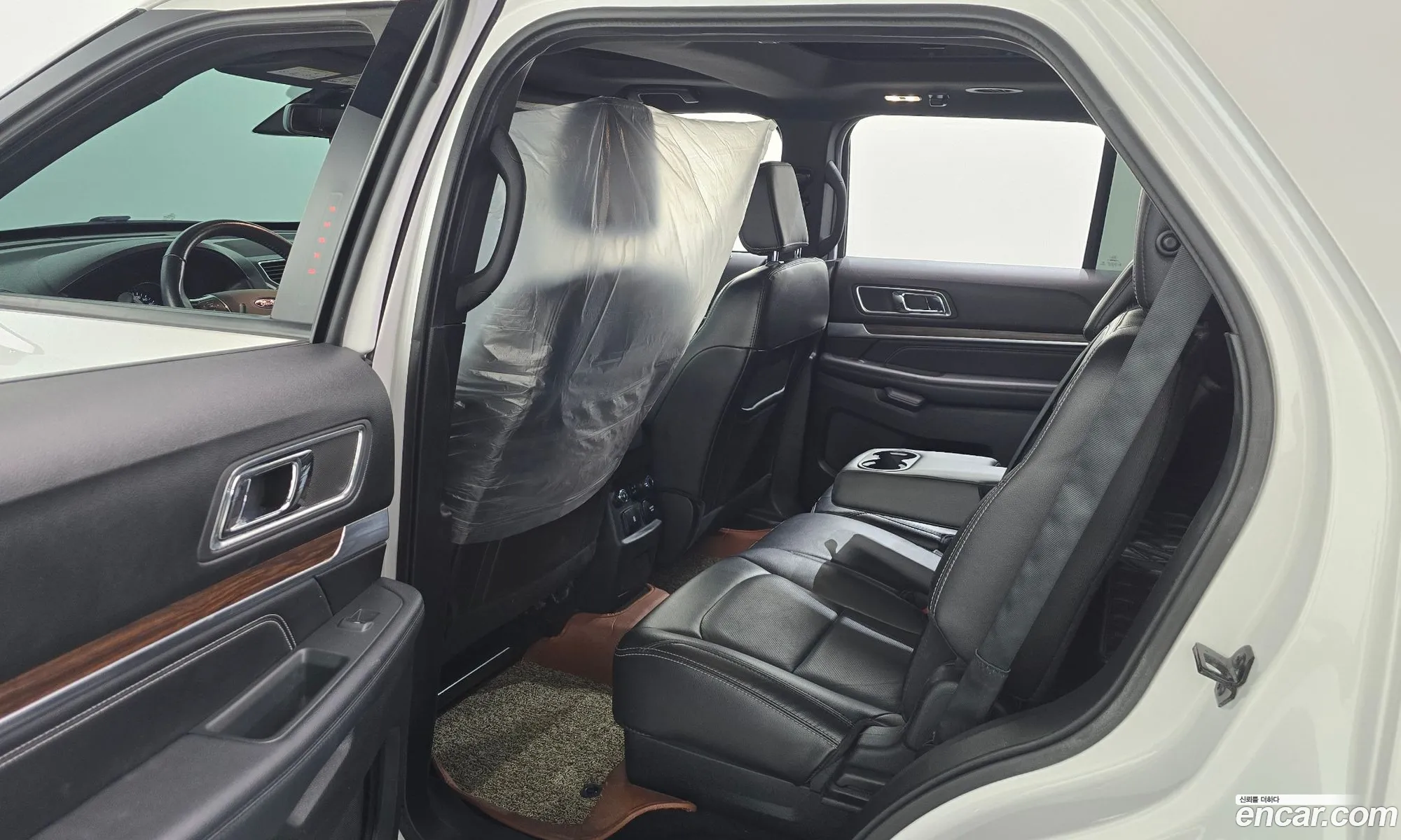 Ford Explorer 2018 — 2
