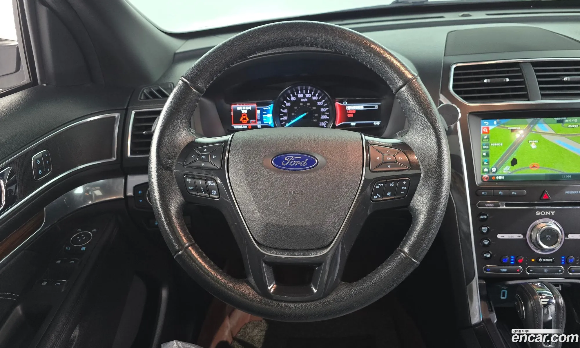 Ford Explorer 2018 — 12