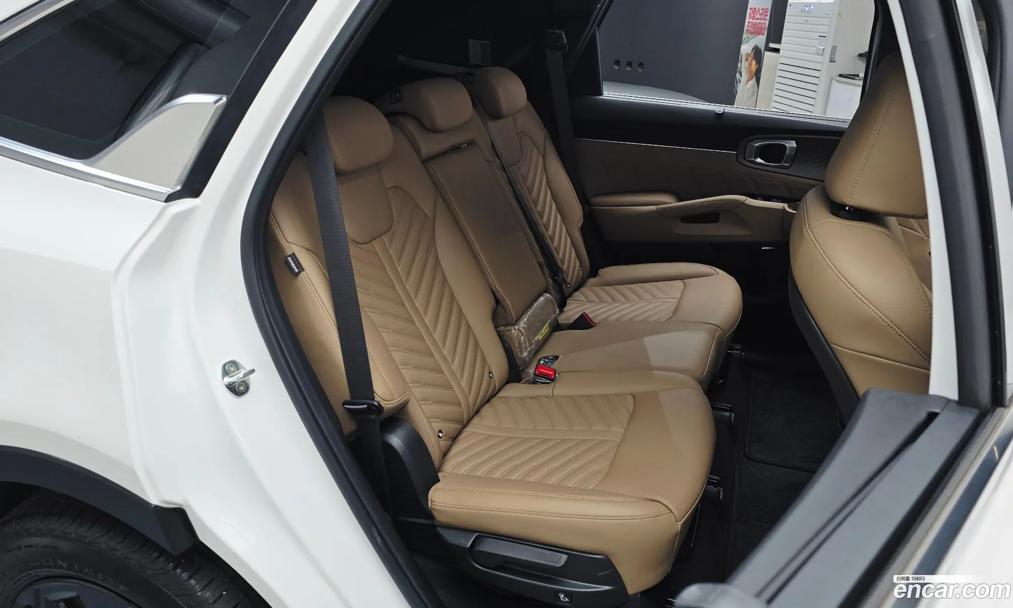 Kia Sorento 2024 KNARK81GBRA320427 — 24