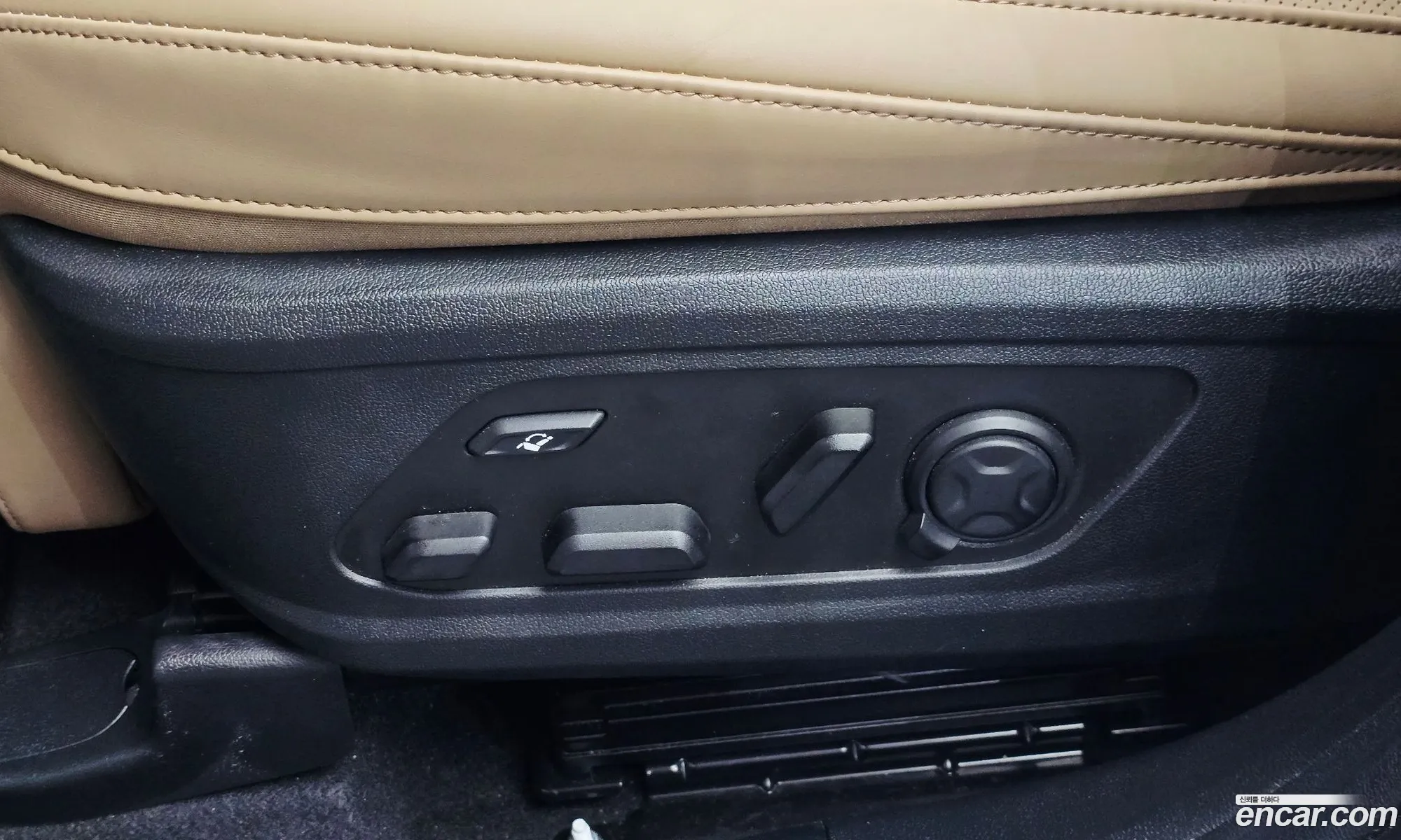 Kia Sorento 2024 KNARK81GBRA320427 — 29