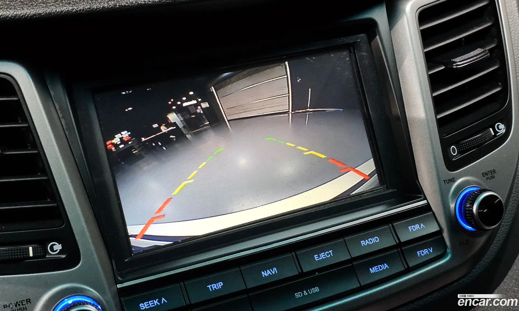Hyundai Tucson 2016 — 16