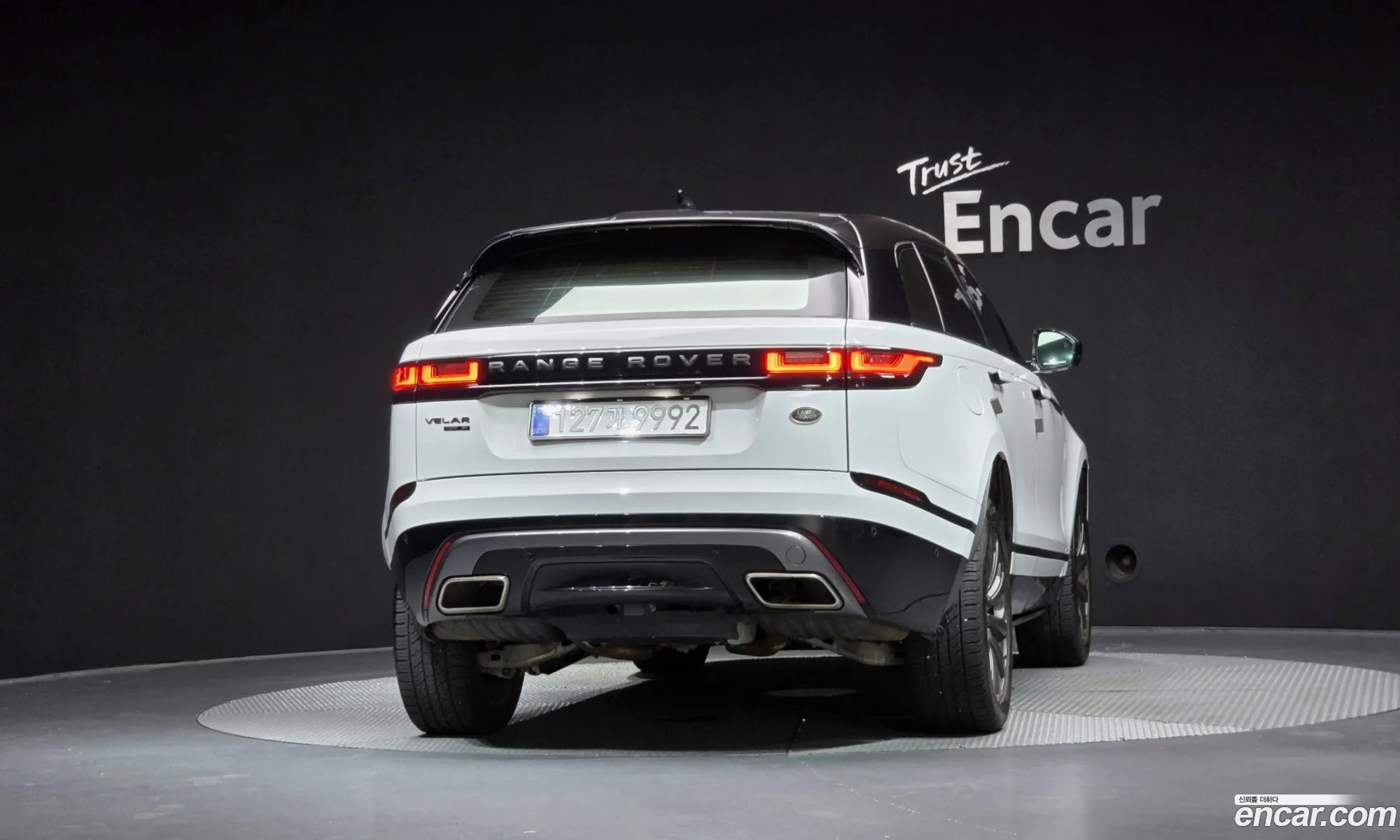 Land Rover Range Rover Velar 2017 — 15