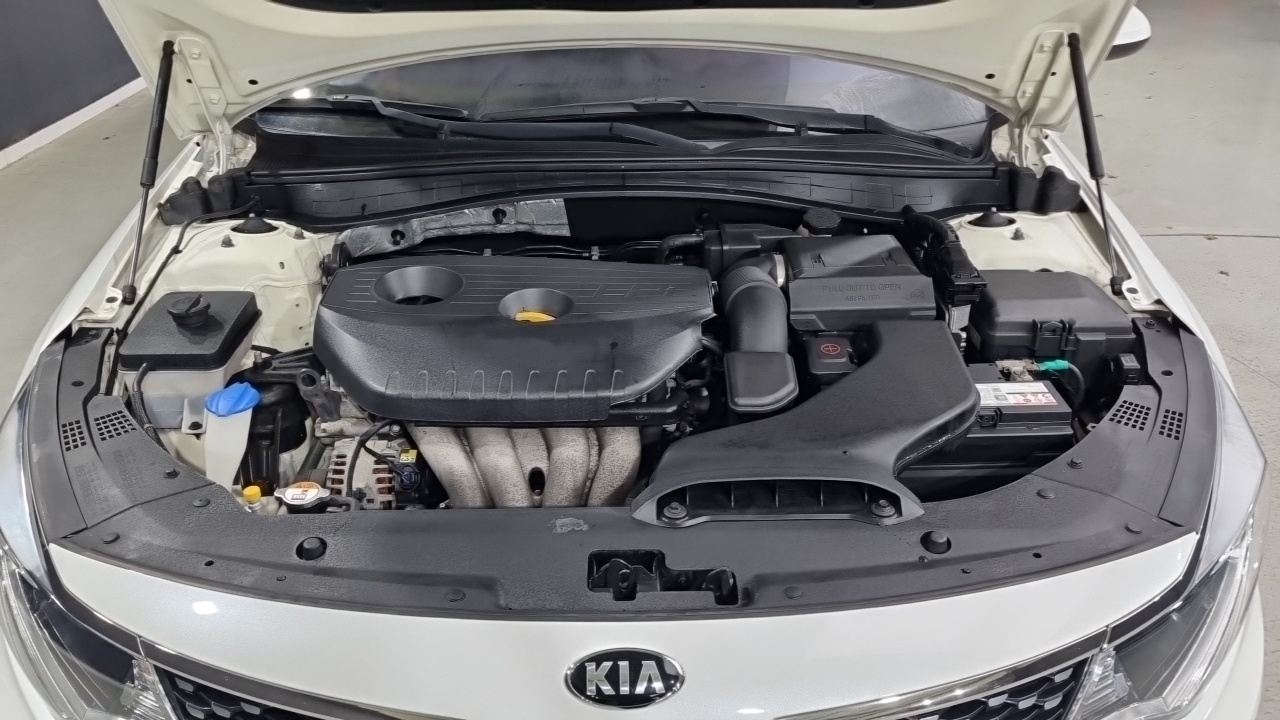 Kia K5 2017 — 10