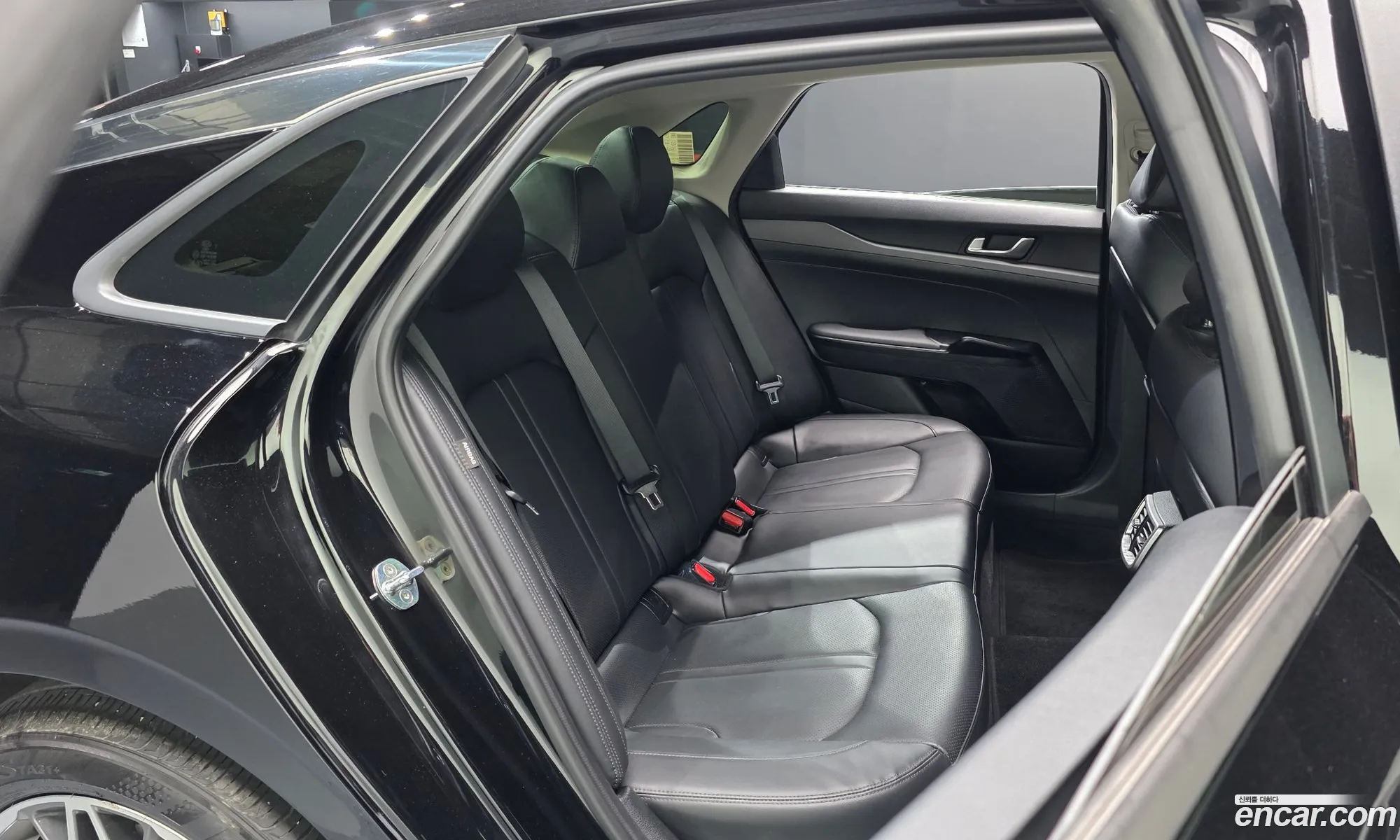 Kia K5 2021 — 16