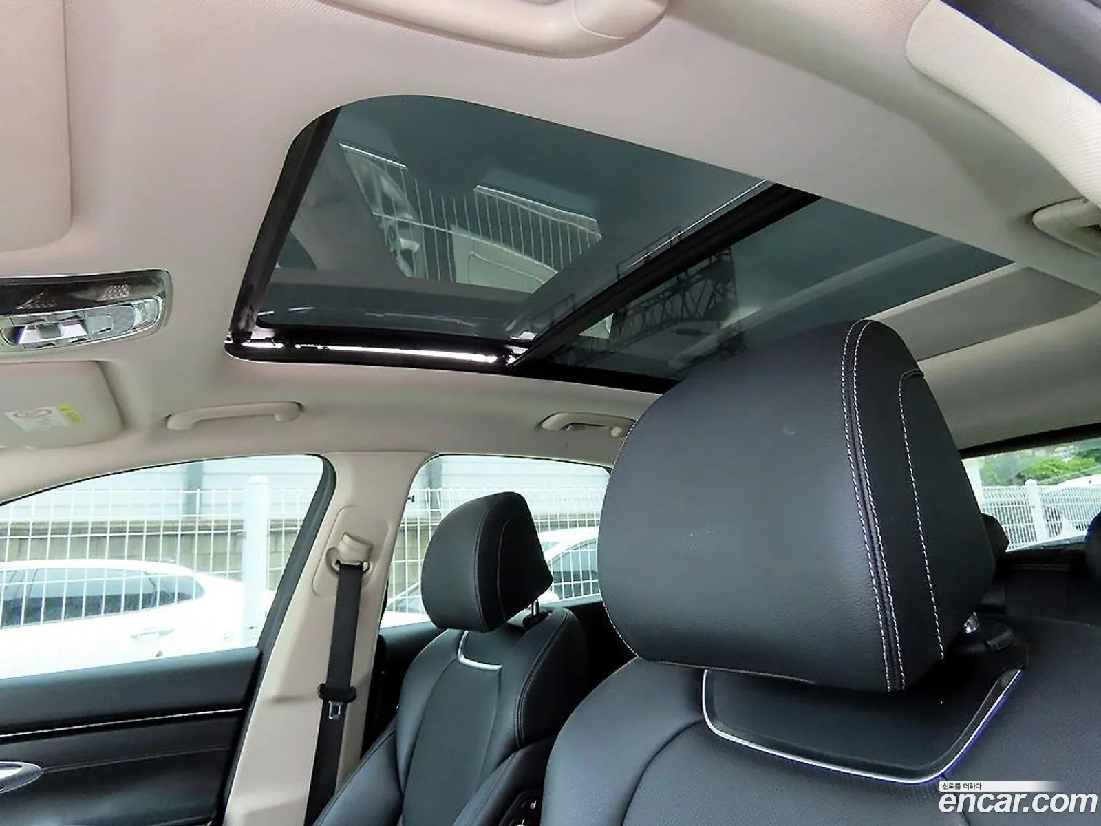 Genesis GV70 2021 — 10