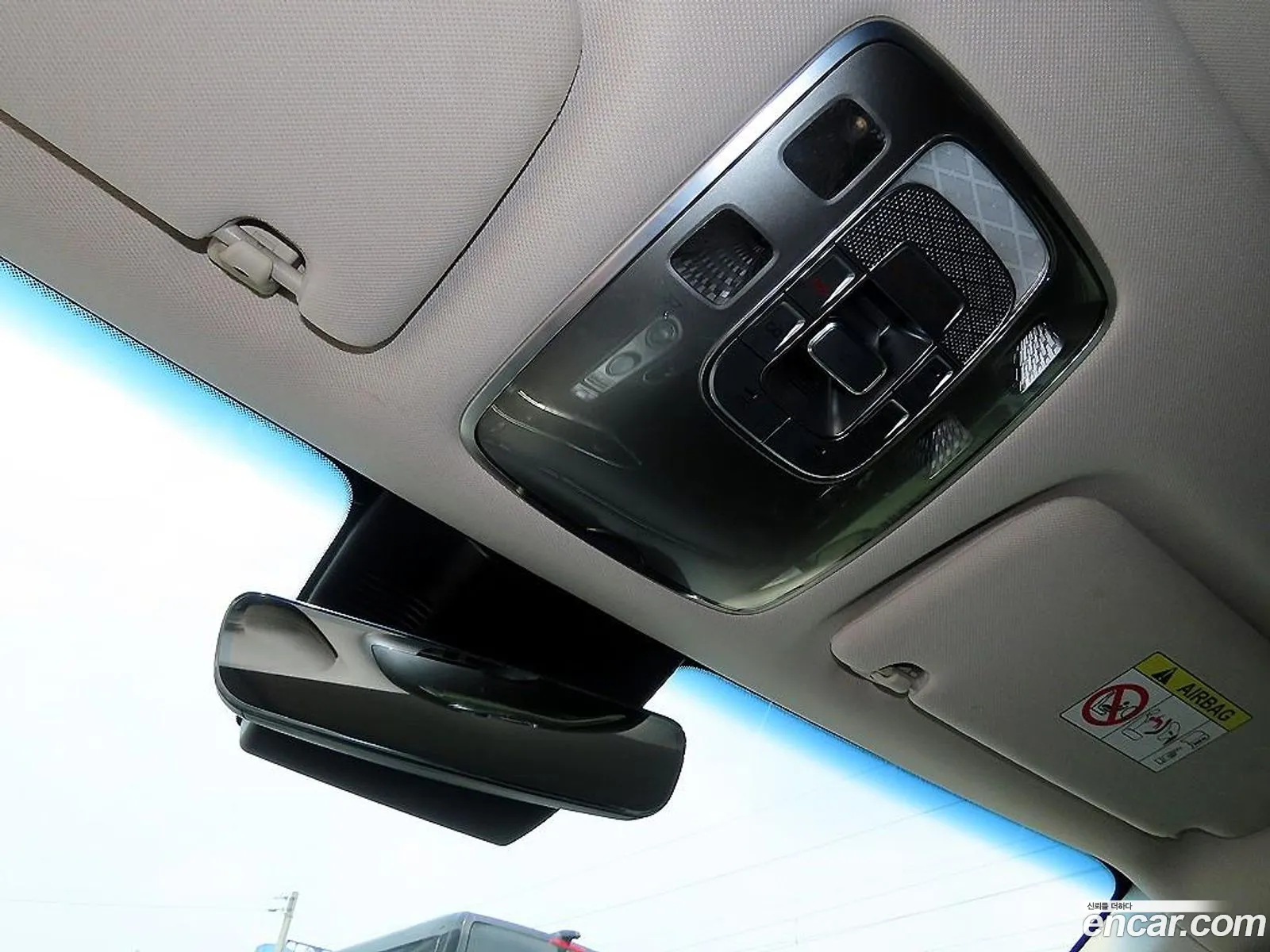 Genesis GV70 2021 — 12
