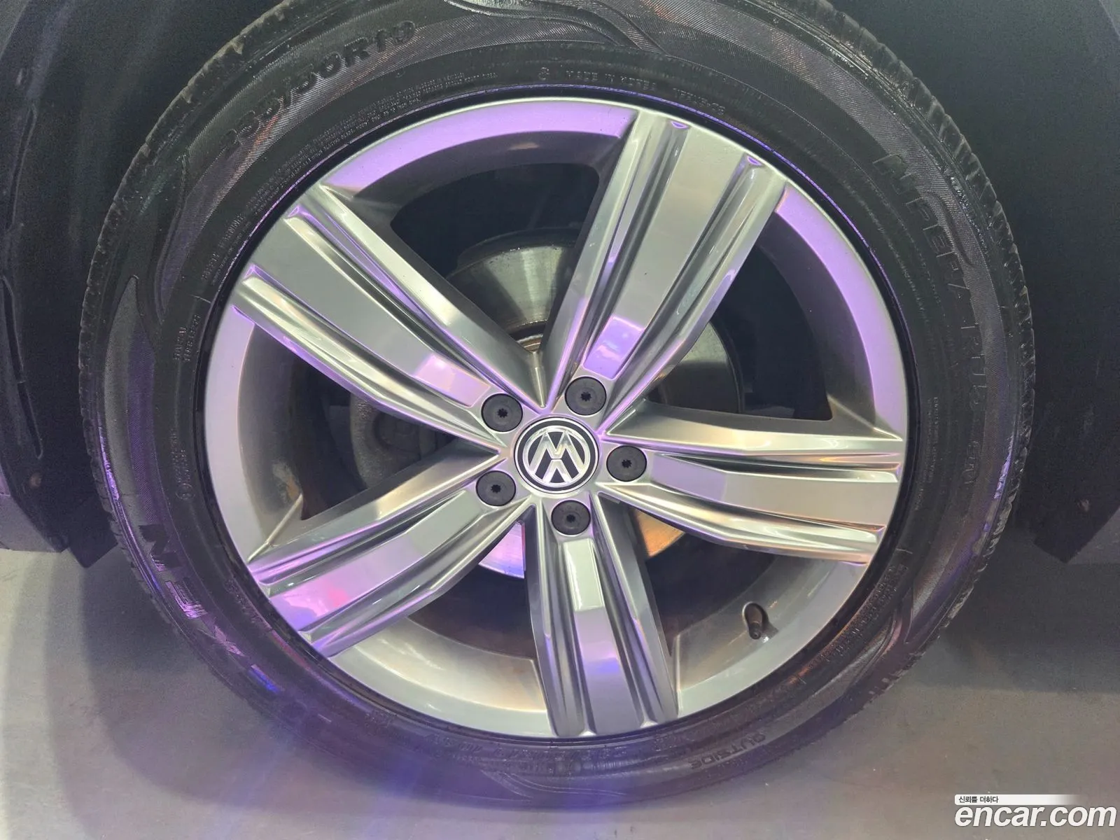 Volkswagen Tiguan 2018 — 2