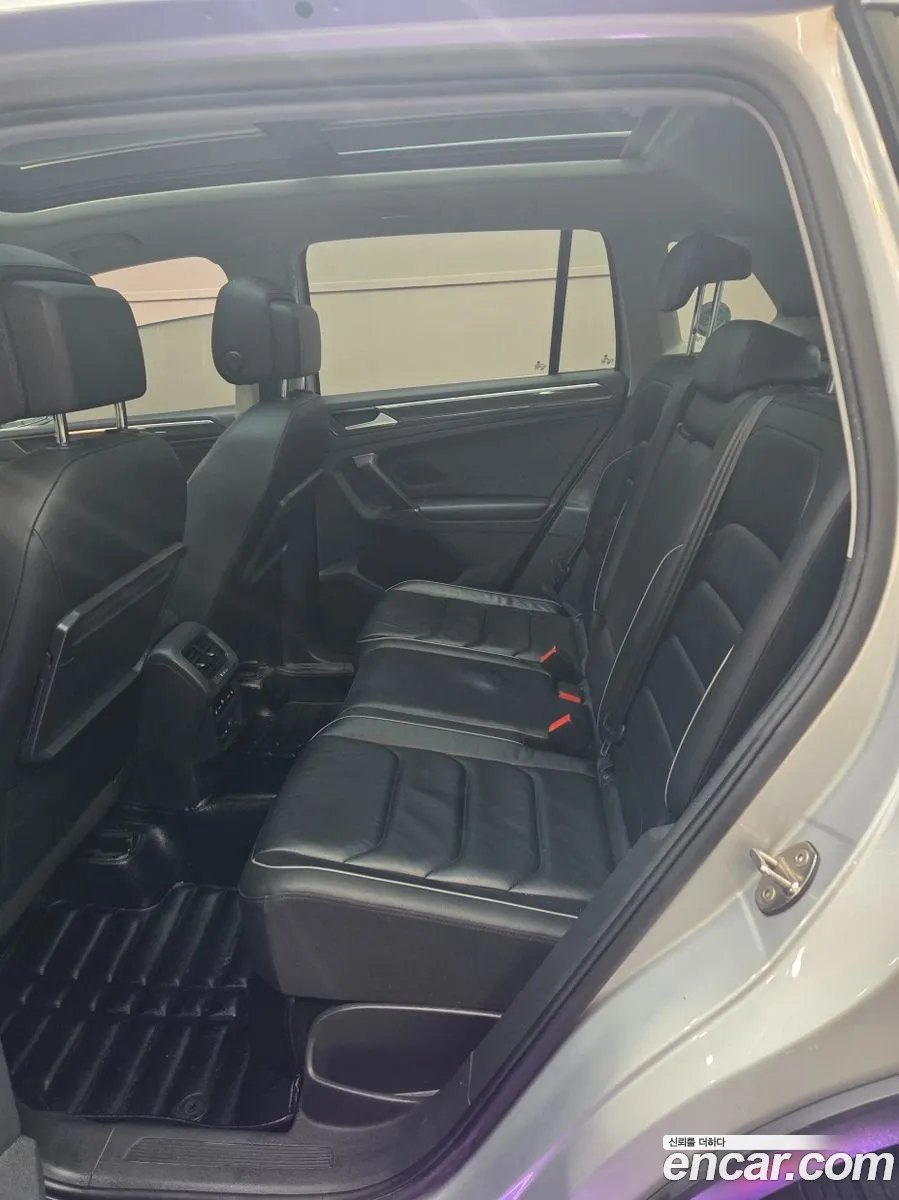 Volkswagen Tiguan 2018 — 17