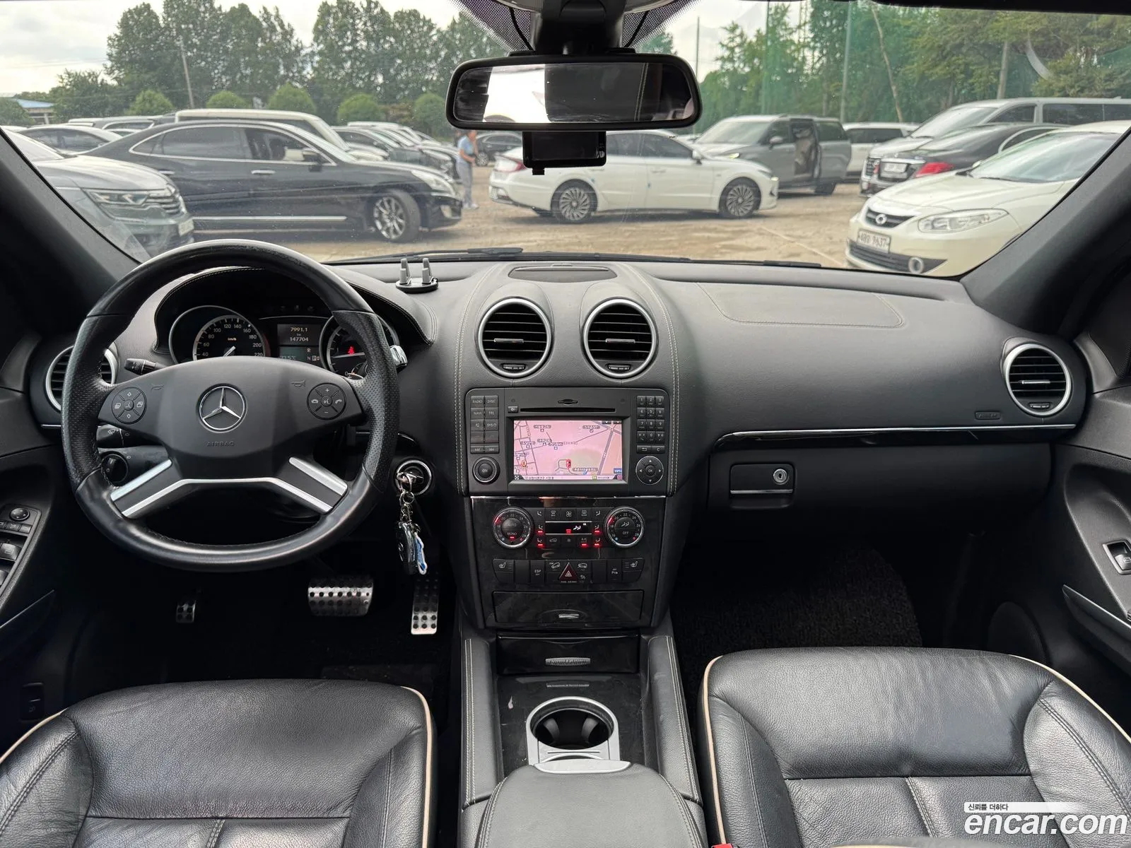 Mercedes-Benz M-Class W164 2011 — 11