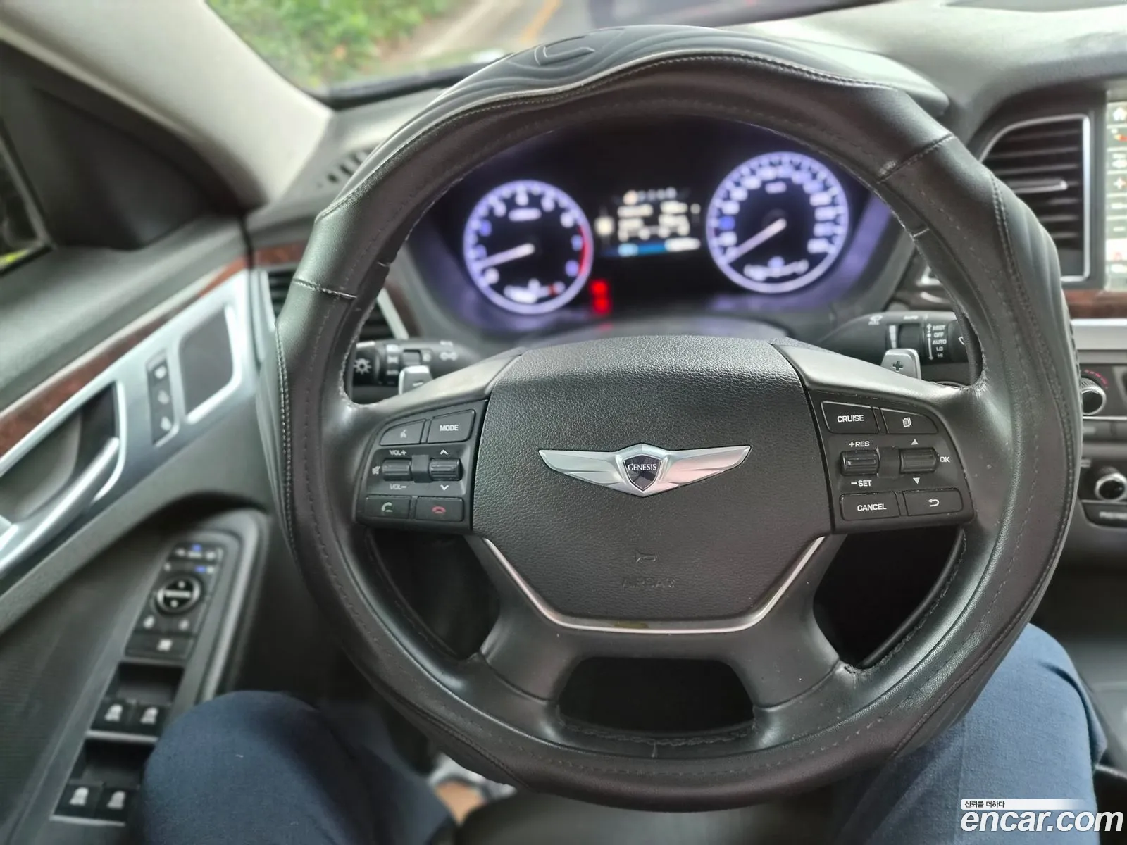 Hyundai Genesis DH 2016 — 4