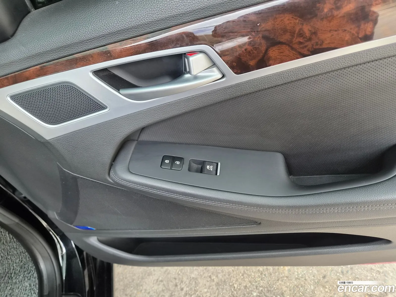 Hyundai Genesis DH 2016 — 8
