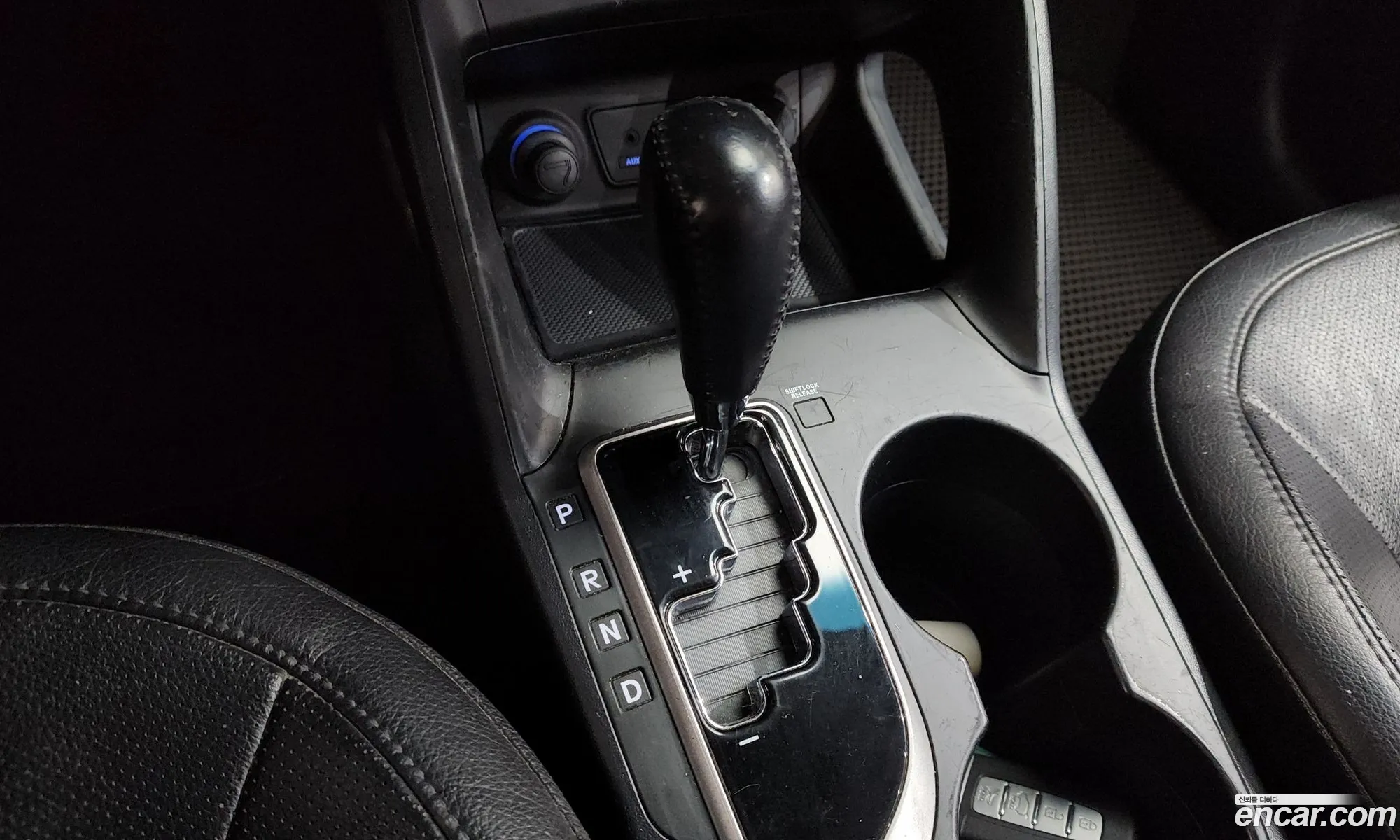 Hyundai Tucson ix 2012 KMHJU81VBDU616676 — 5