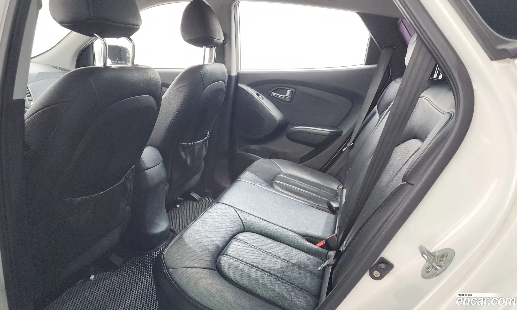 Hyundai Tucson ix 2012 KMHJU81VBDU616676 — 7