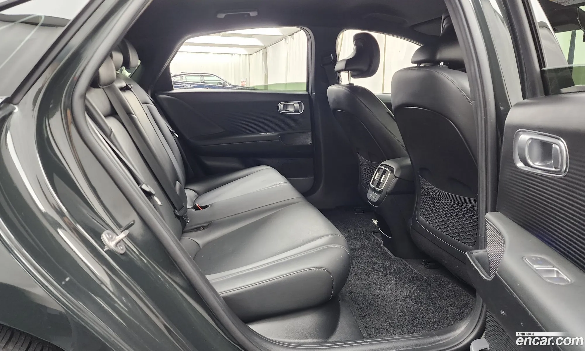 Hyundai Ioniq 6 2023 KMHM541AFPA030161 — 7