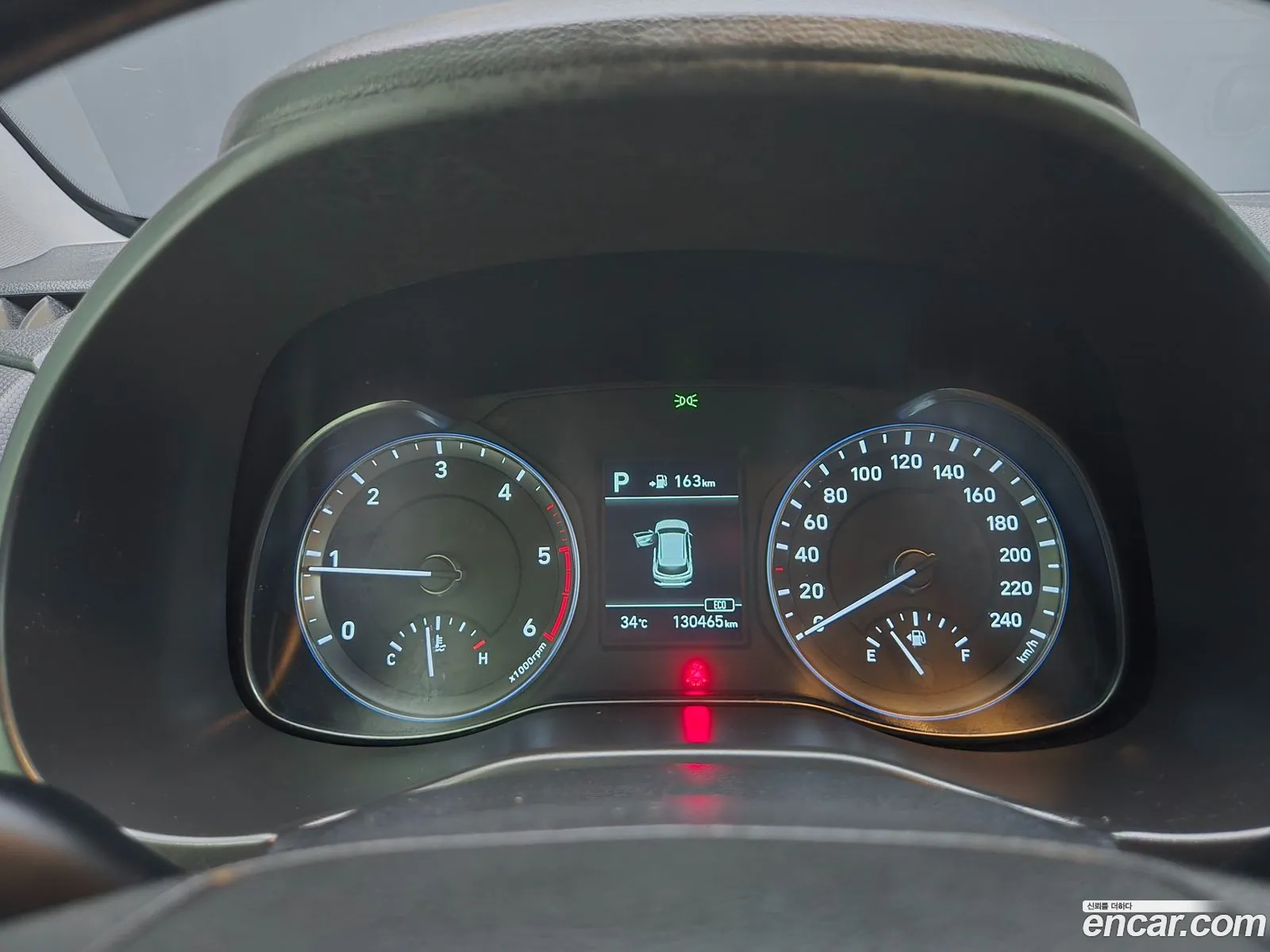 Hyundai Kona 2017 — 12