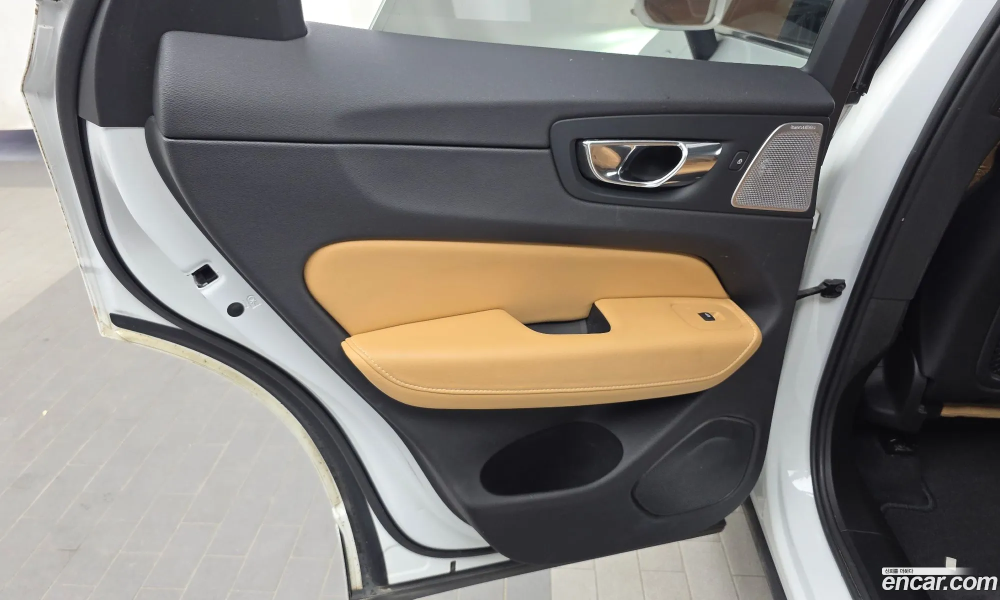 Volvo XC60 2018 — 20