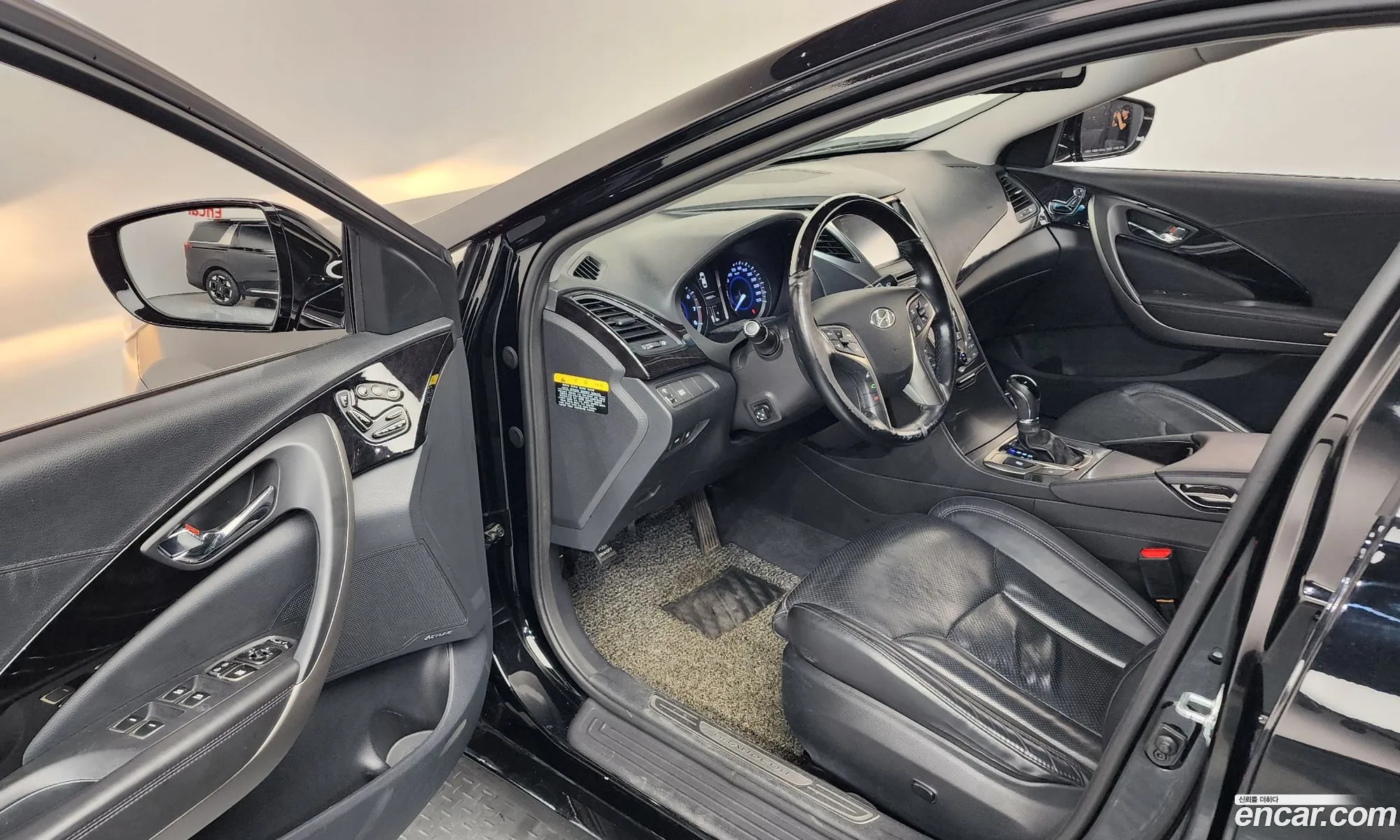 Hyundai Grandeur HG 2014 — 4