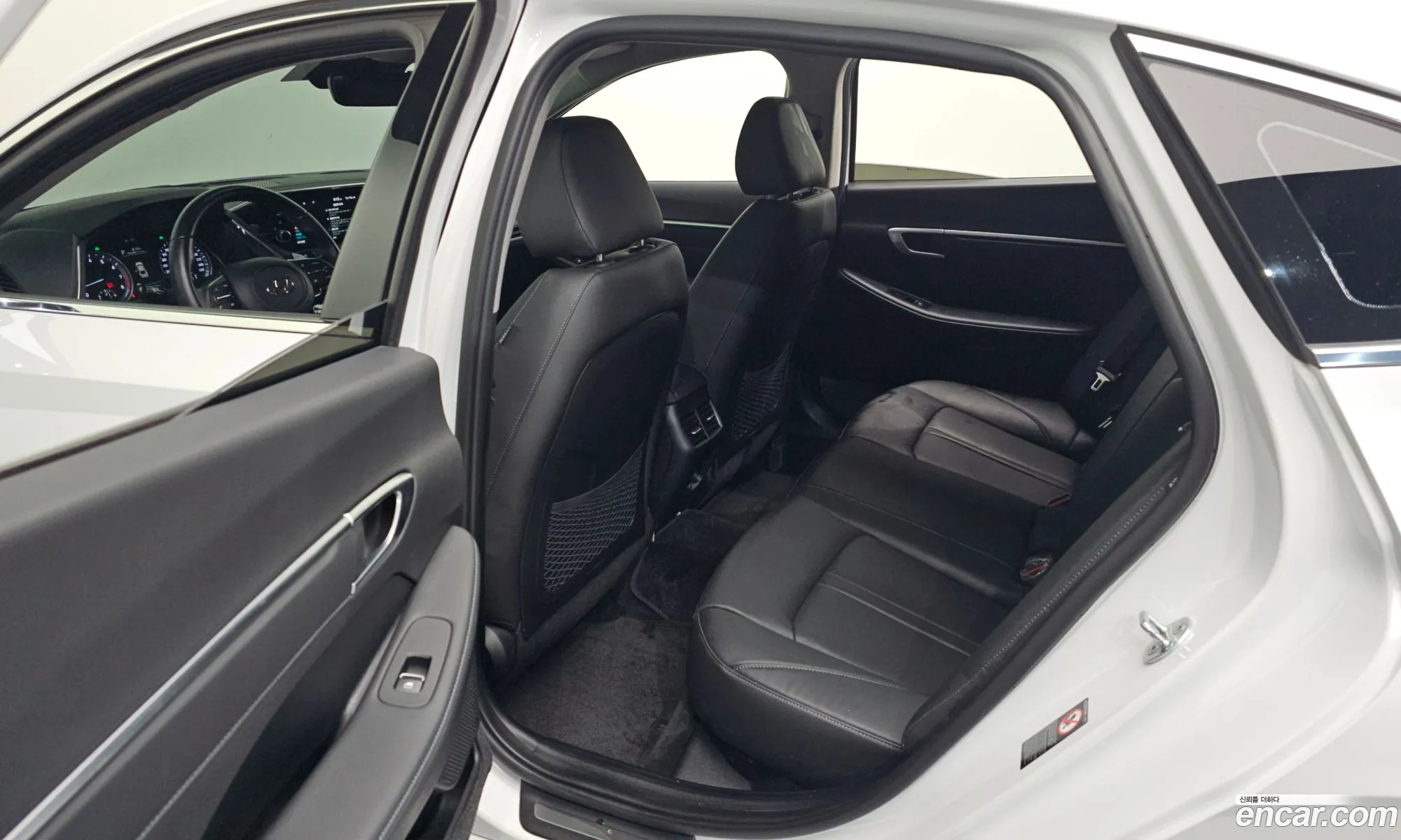 Hyundai Sonata 2022 — 4