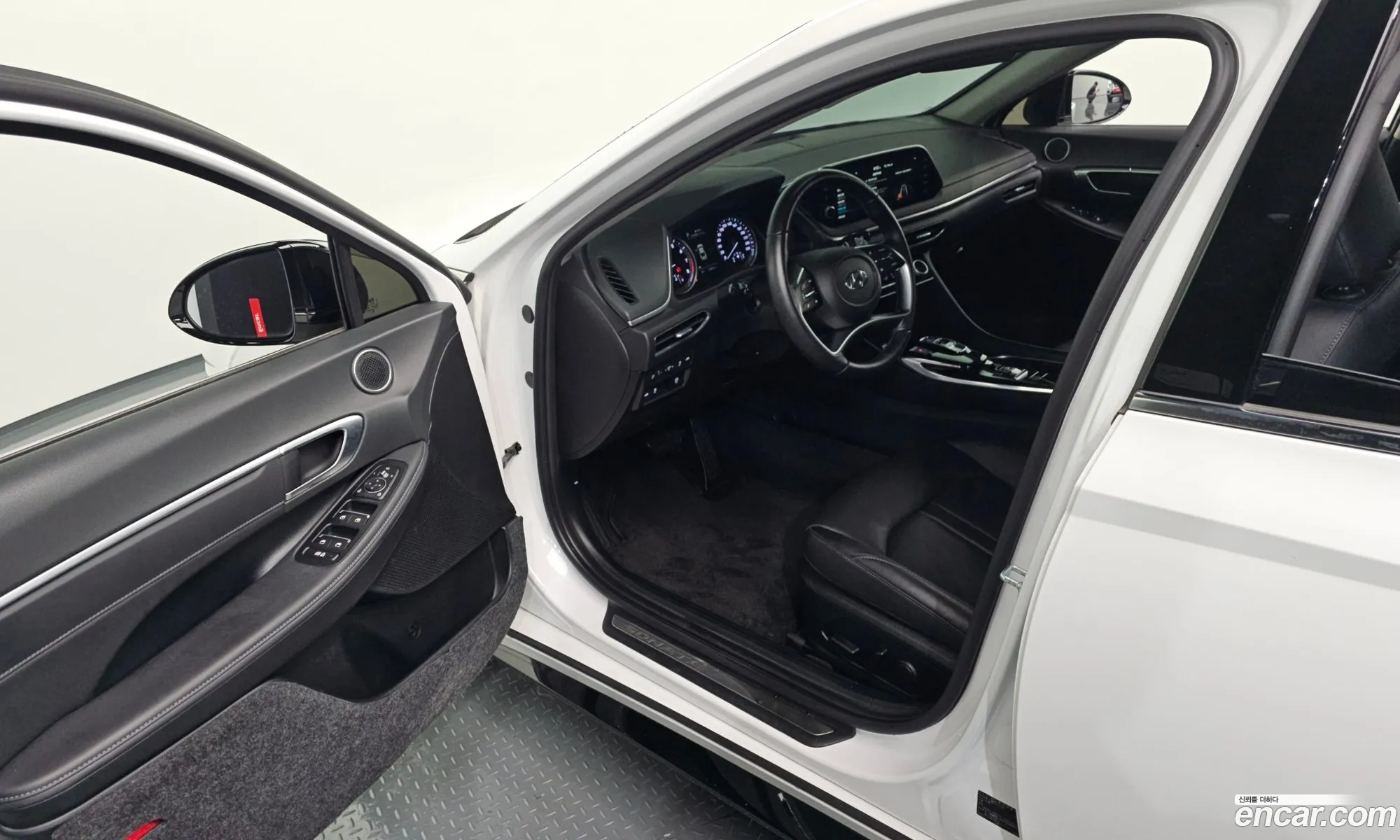 Hyundai Sonata 2022 — 13