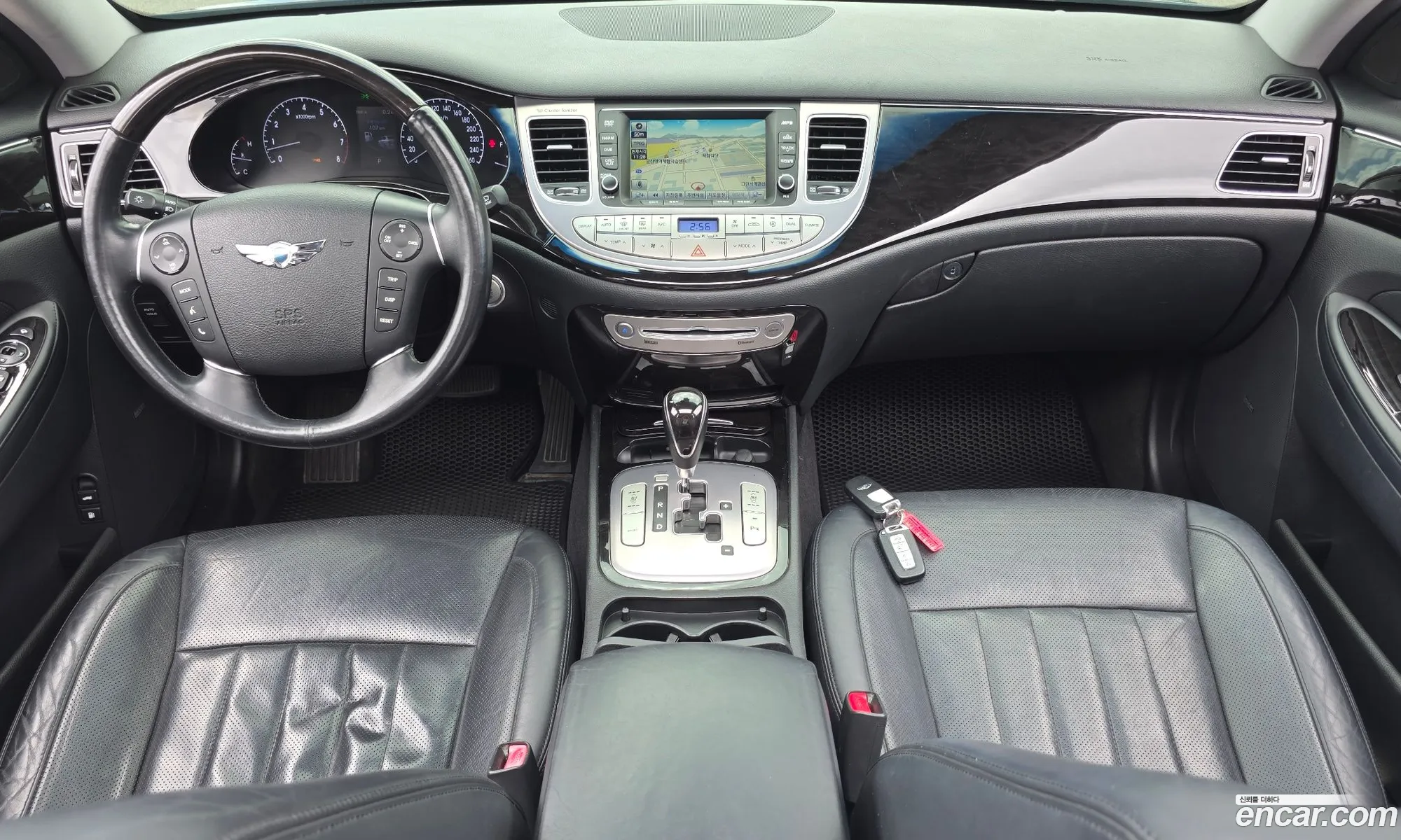 Hyundai Genesis 2011 KMHGC41DBCU157932 — 29