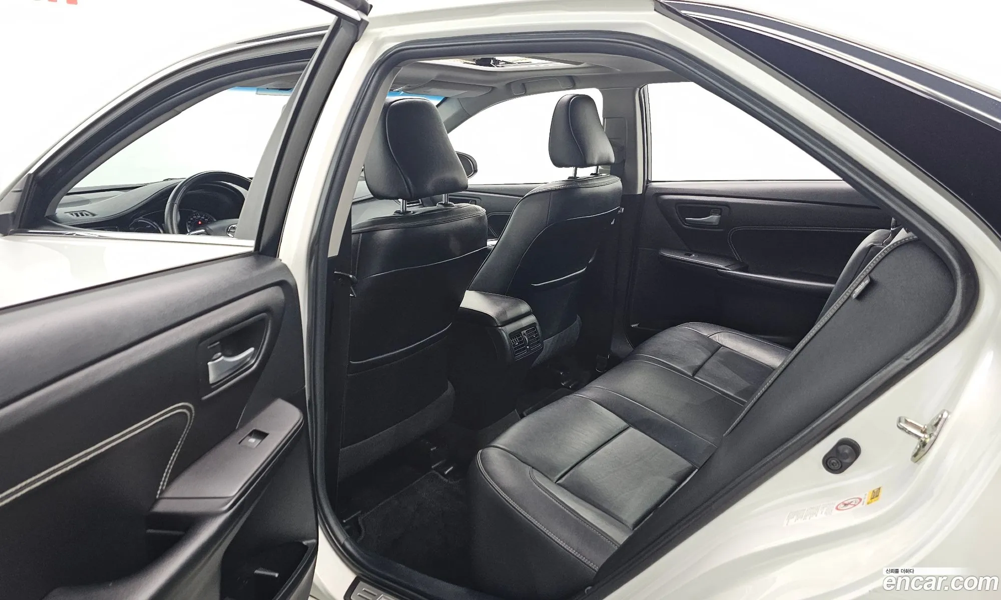 Toyota Camry 2016 4T1BD1FK2GU188496 — 3