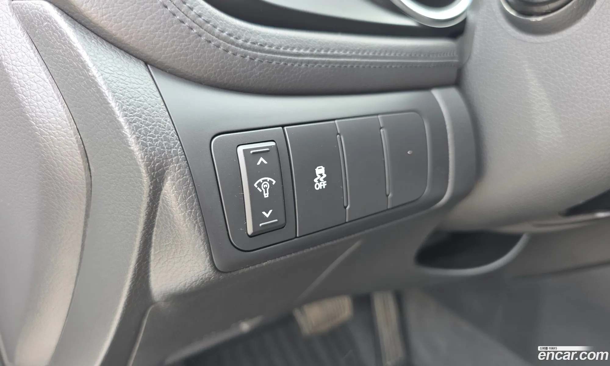 Kia K5 2010 — 23