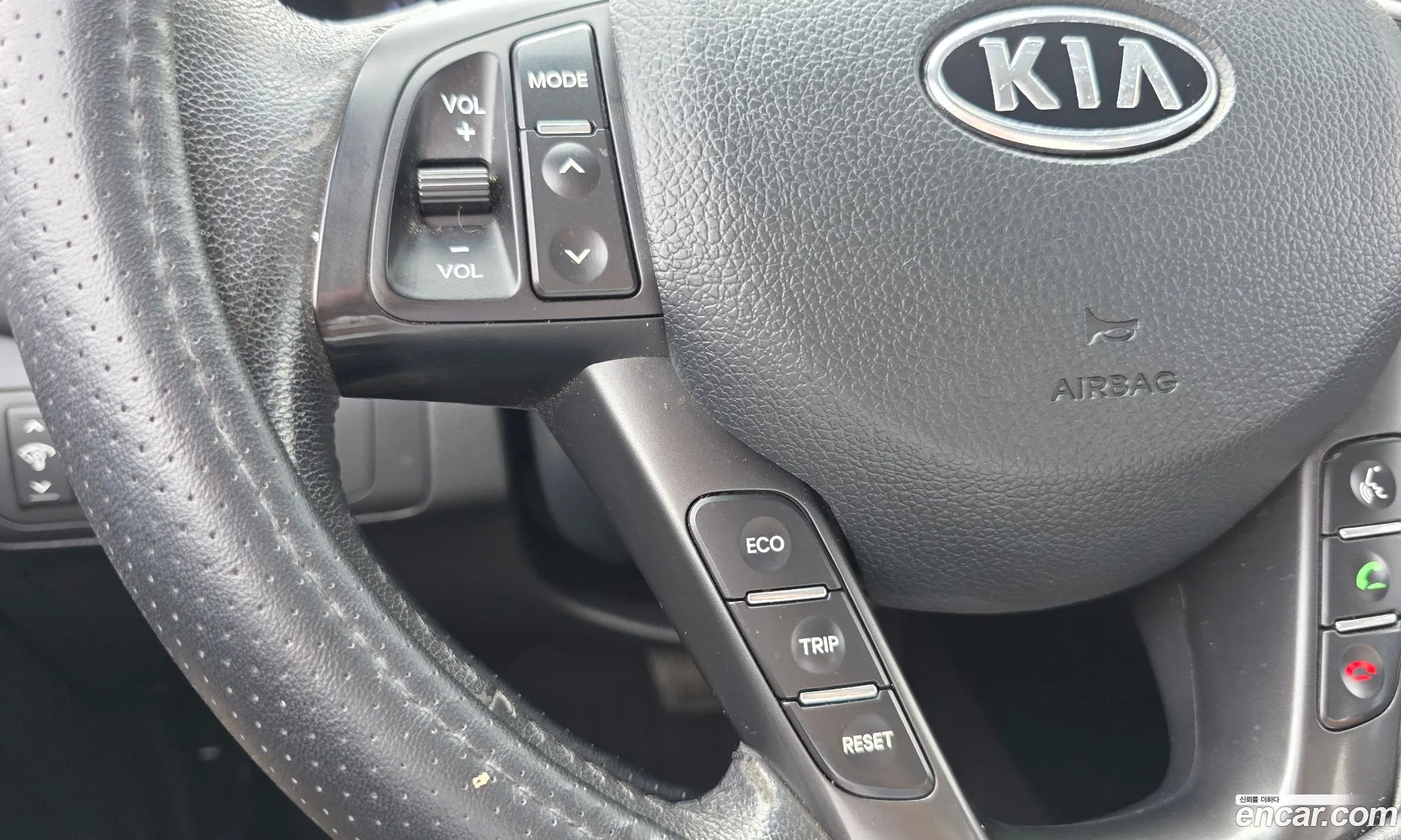Kia K5 2010 — 21