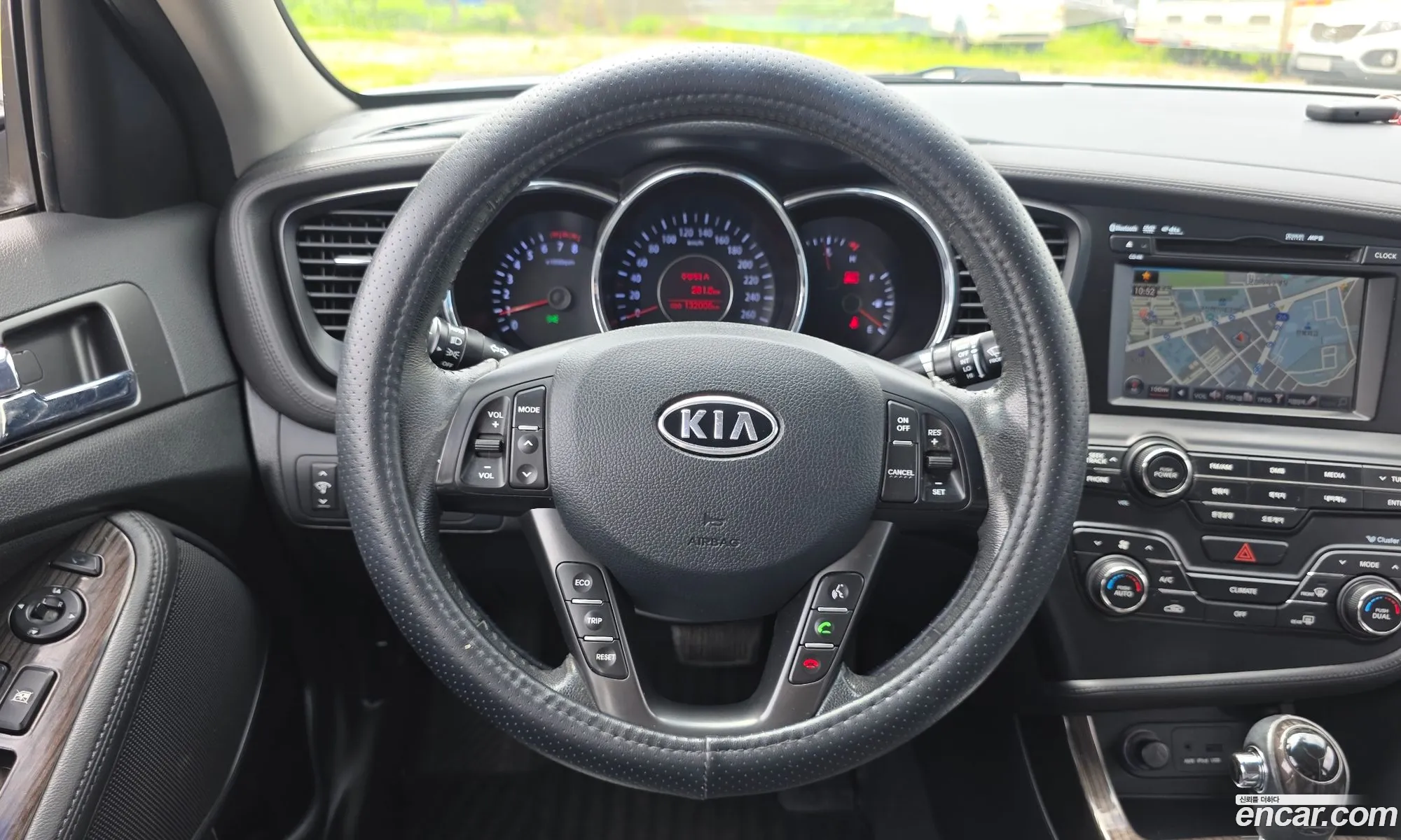 Kia K5 2010 — 29